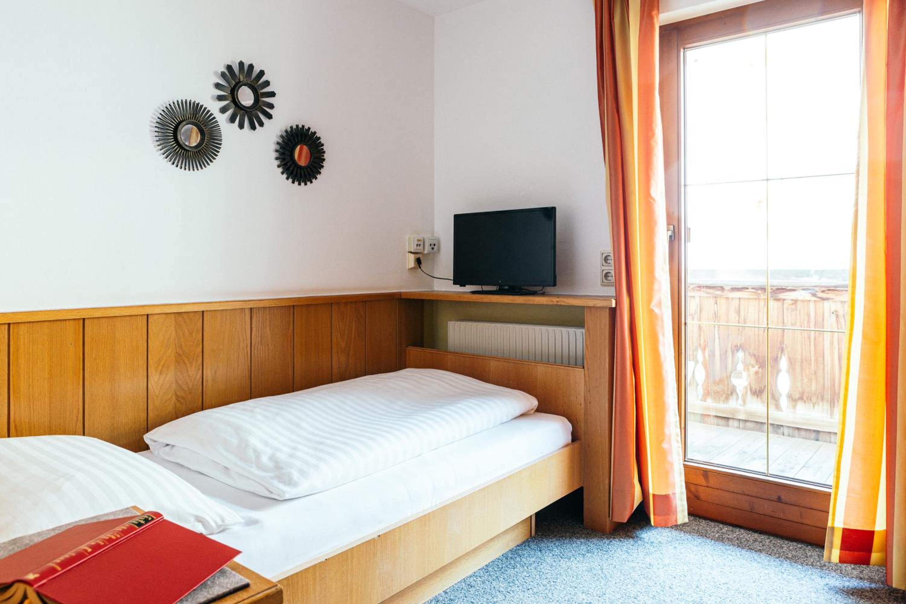 Economy Single Room photo 1