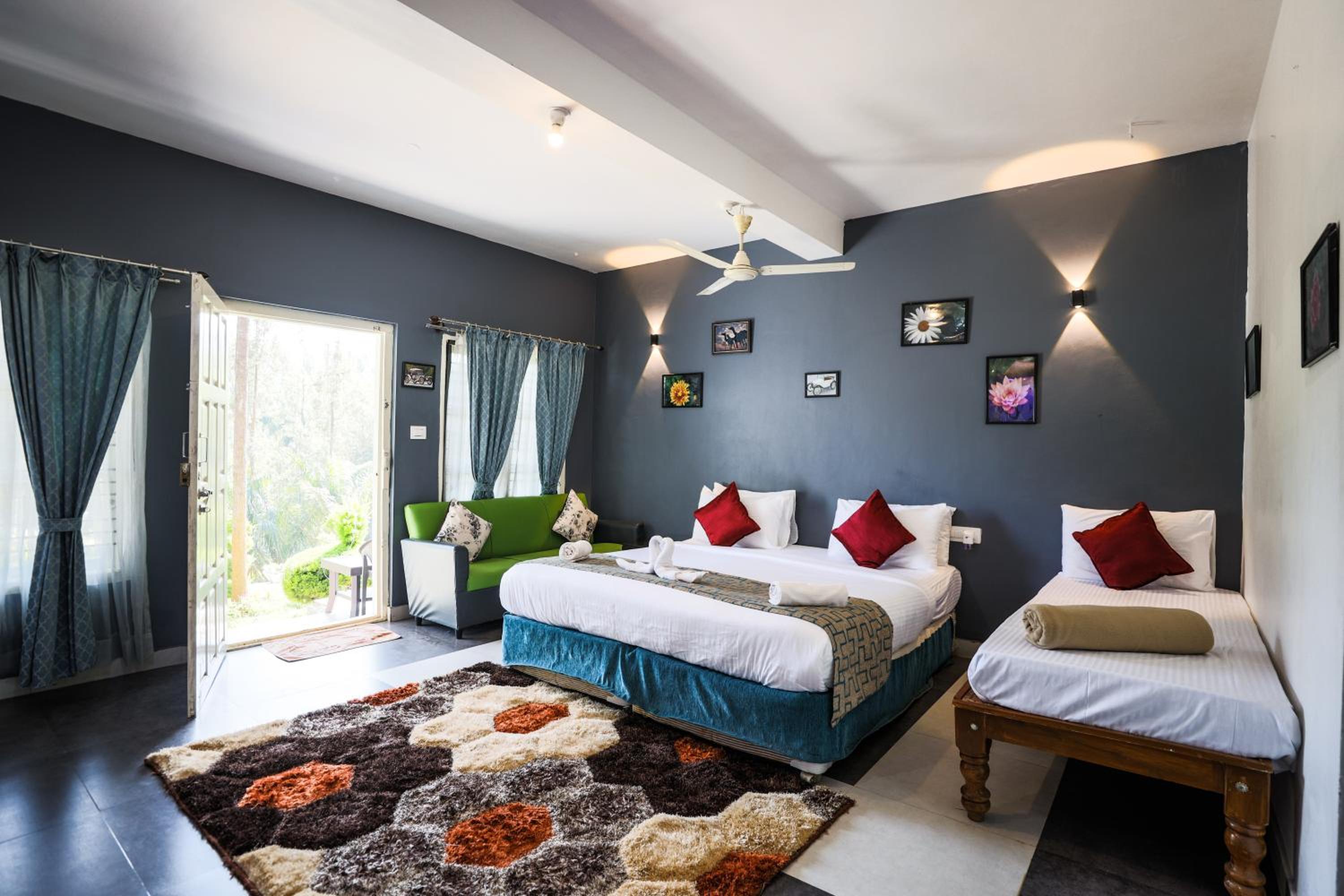 Deluxe Room  - Photo 5