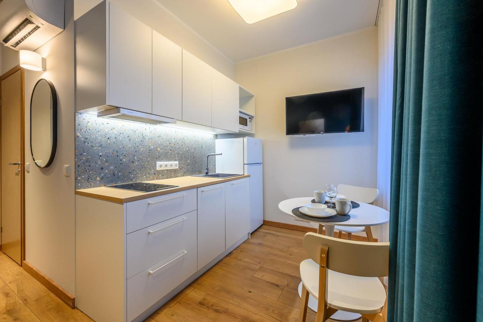 One-Bedroom Apartment - Photo 11