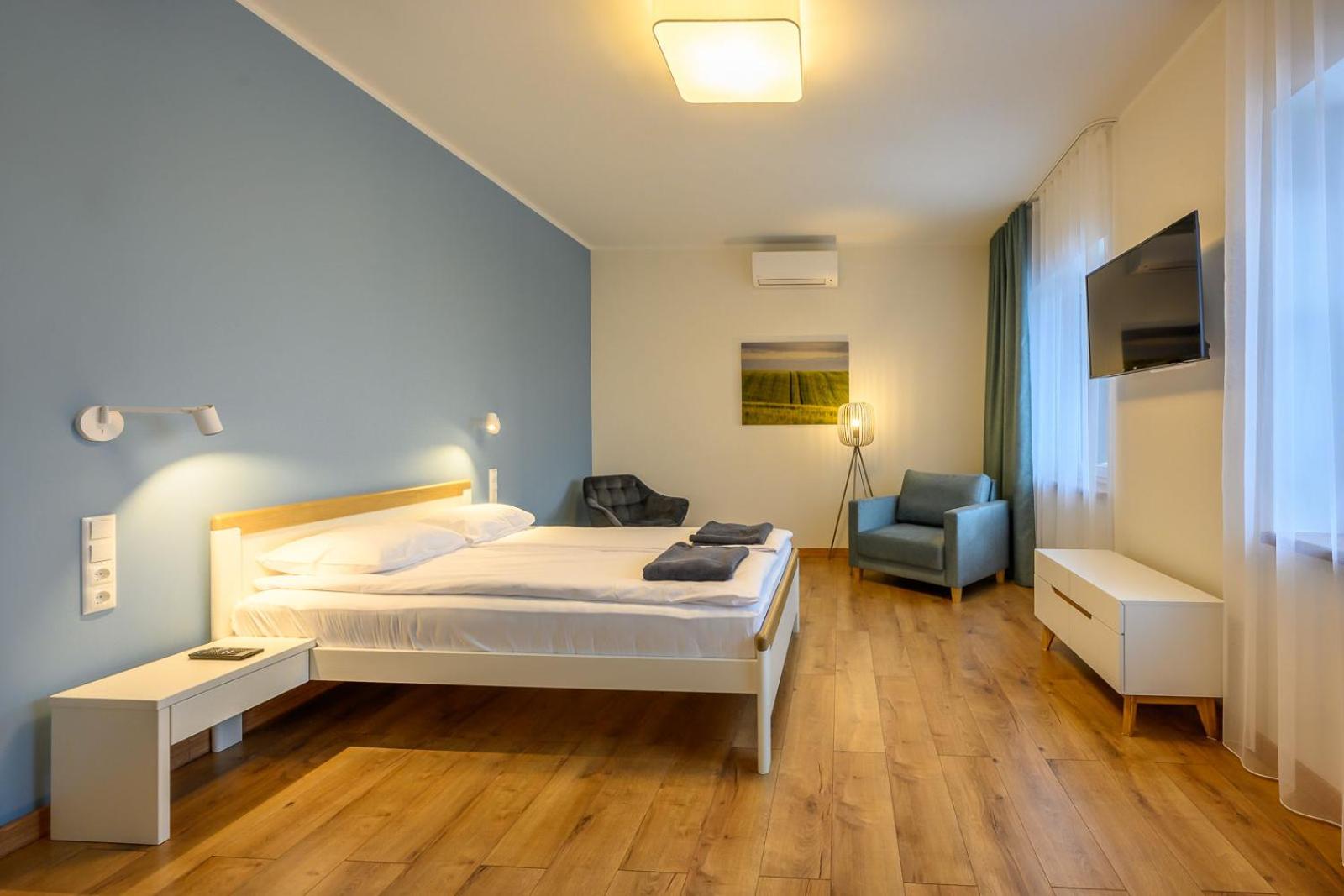 Apartment - Photo 9