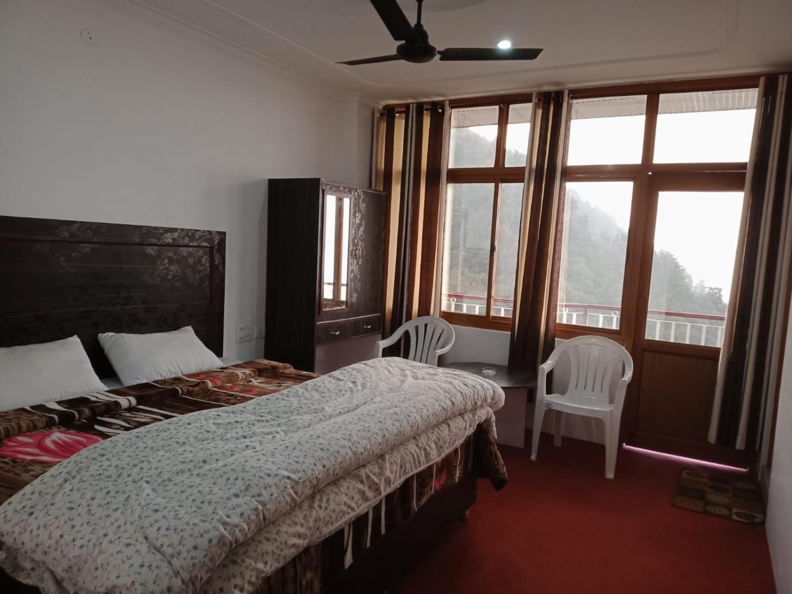 Deluxe Room - Photo 1