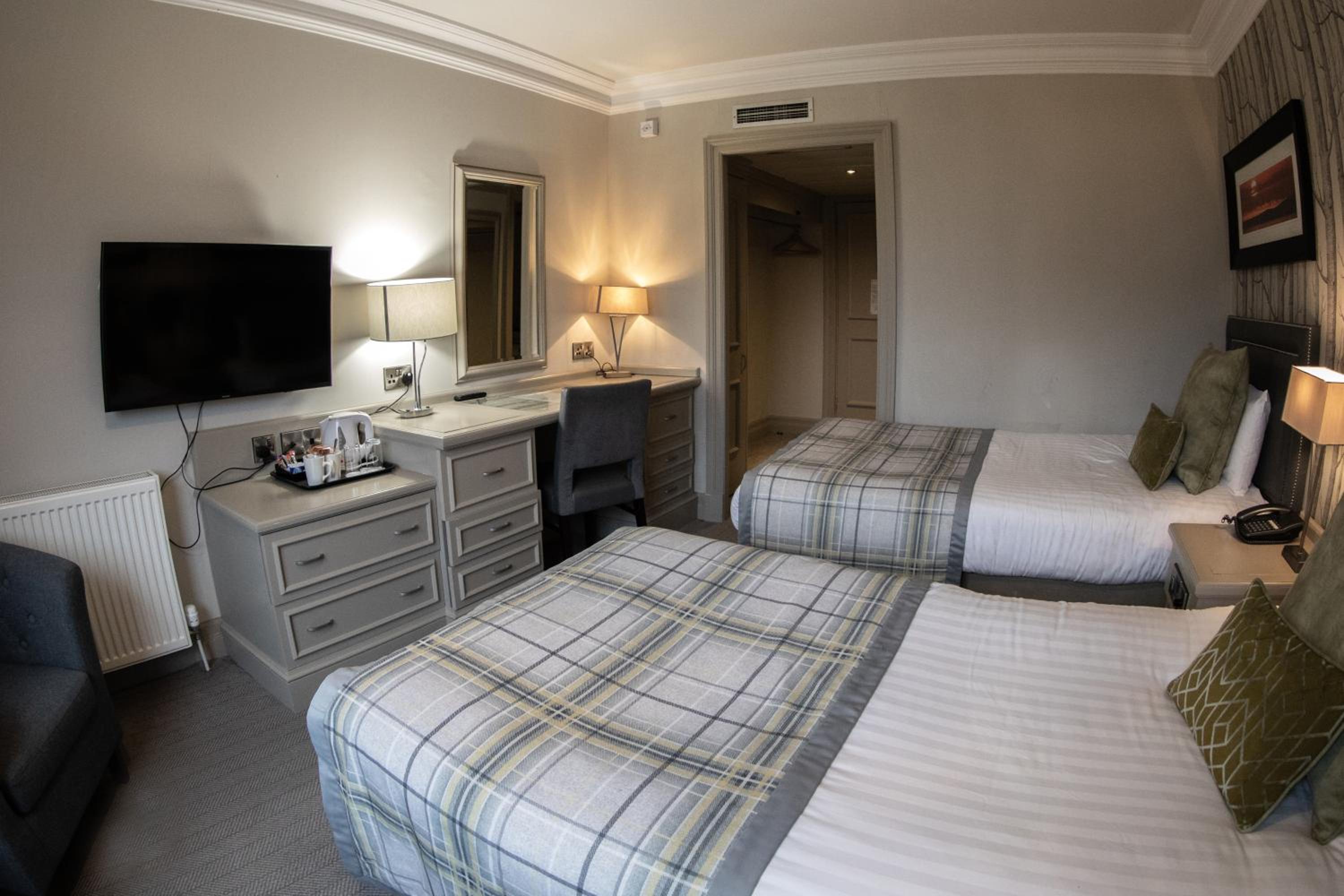 Twin Room - Photo 1