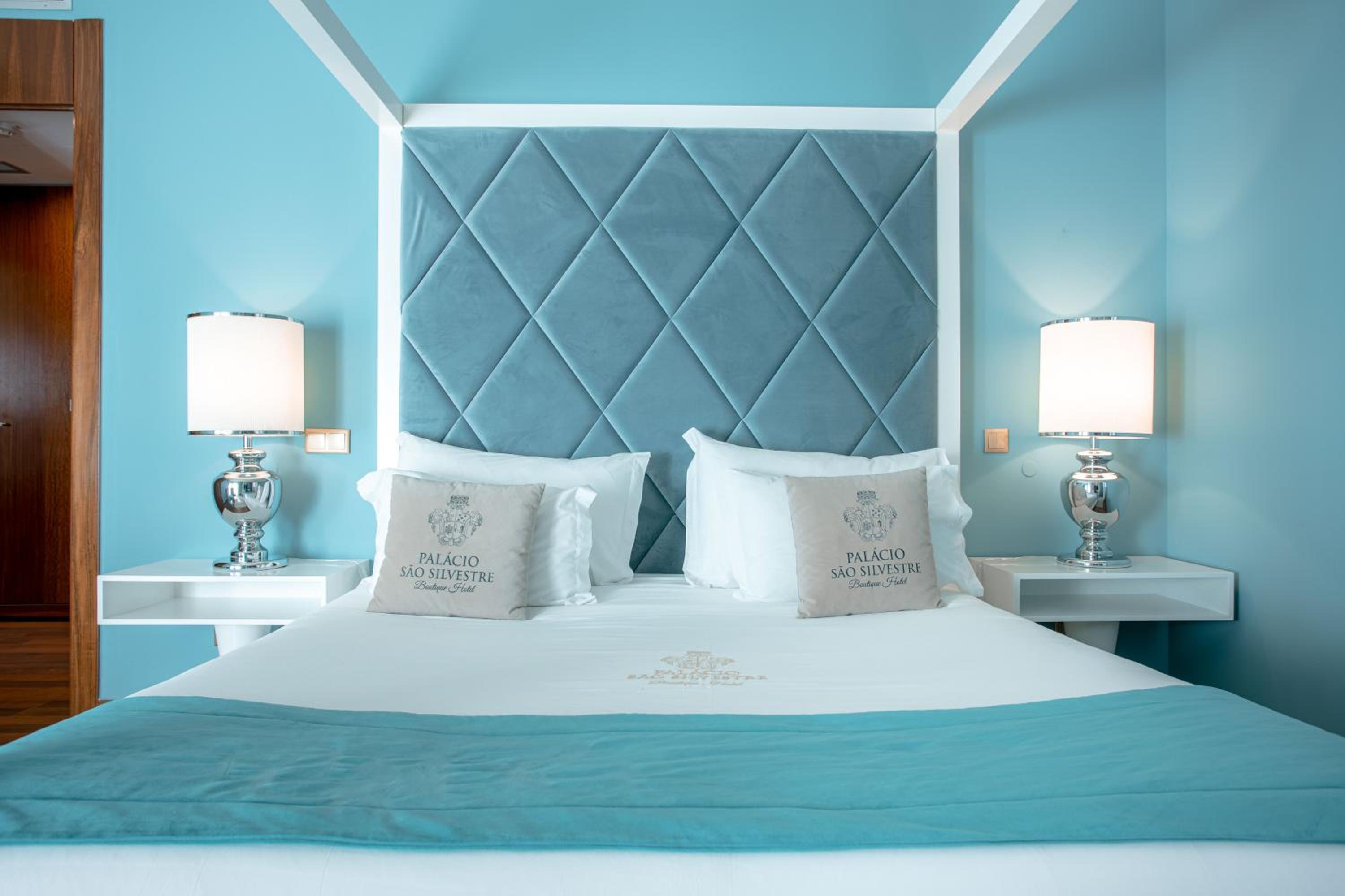 Royal Suite - Photo 2
