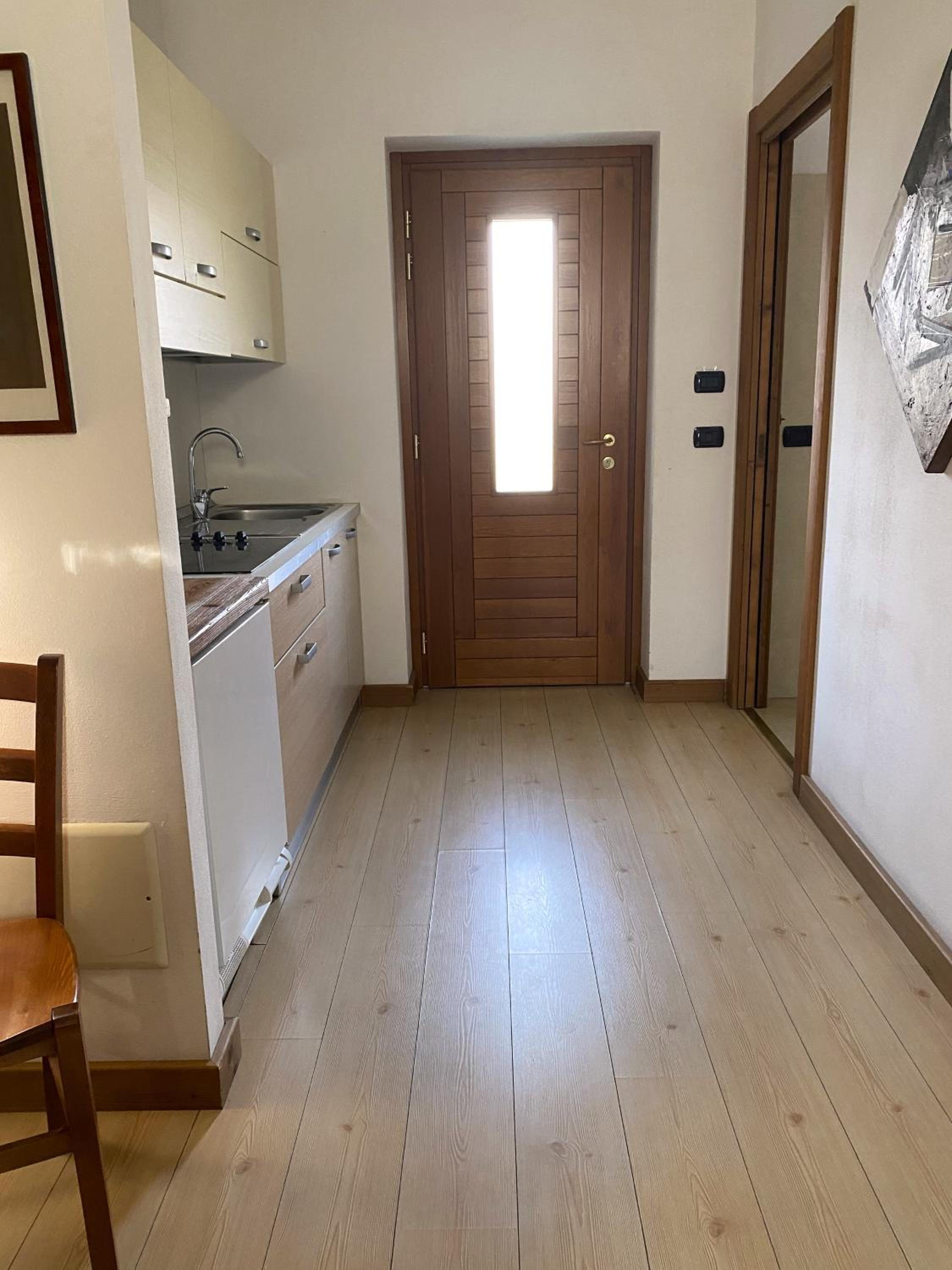 Apartment - Ground Floor - Photo 3