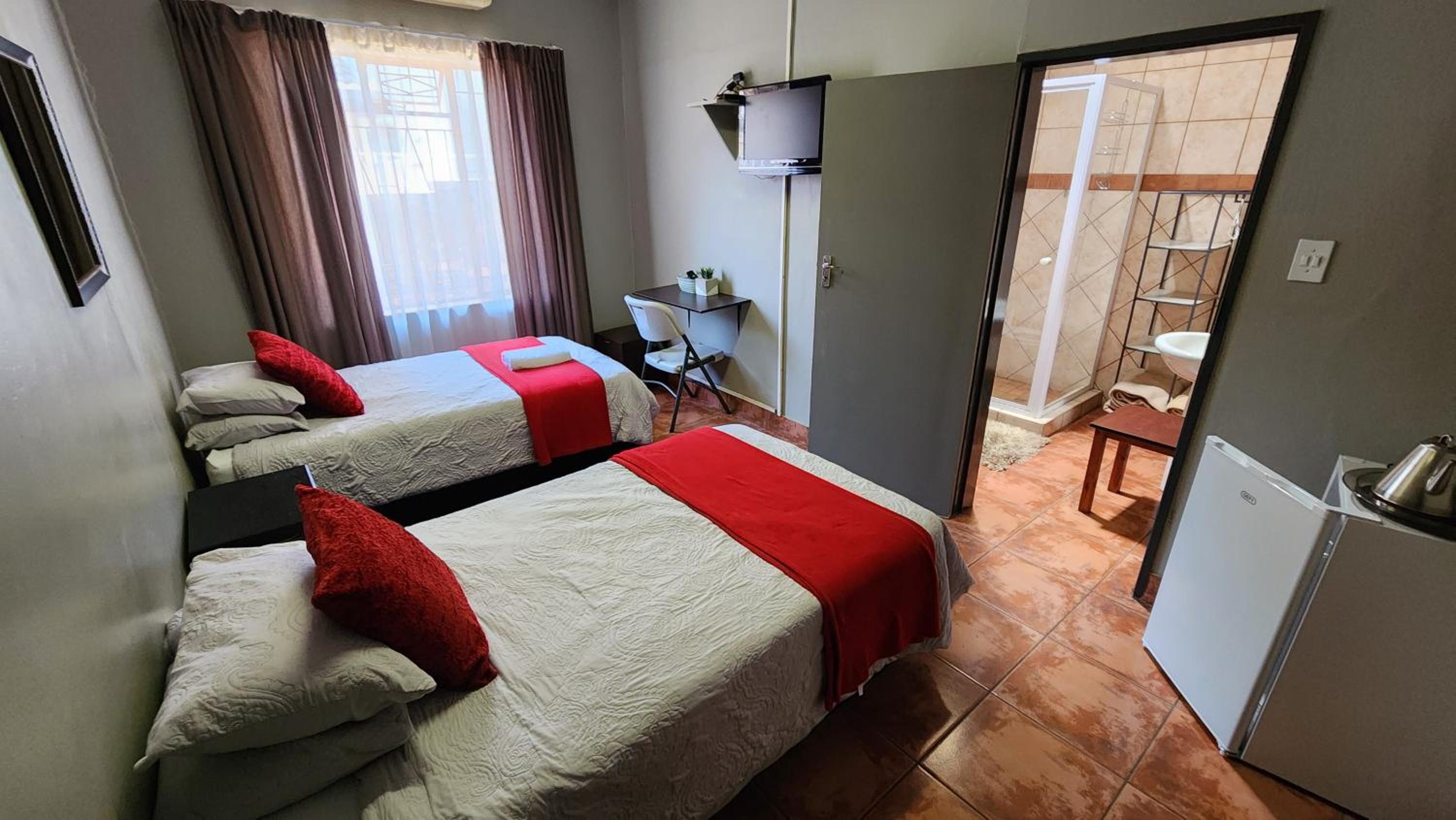 Twin Room photo 2