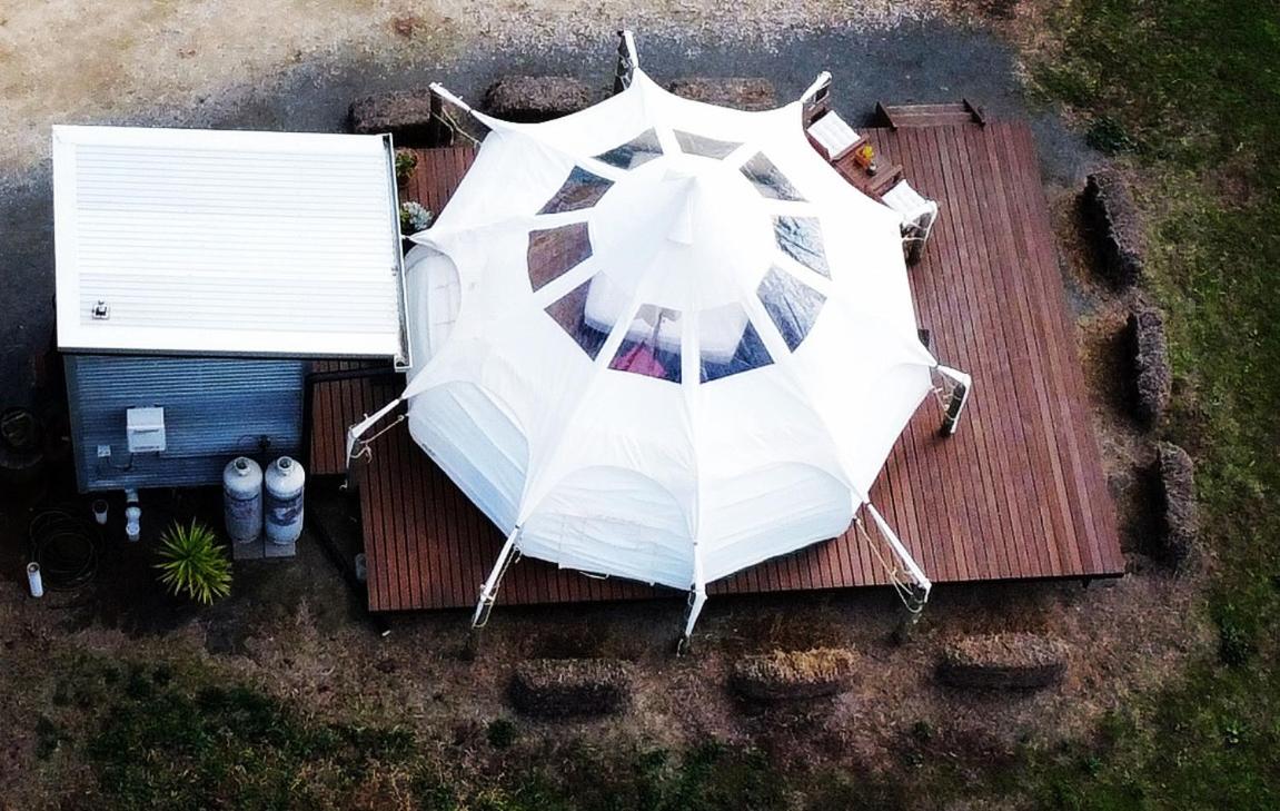 Tent - 4 - Photo 5