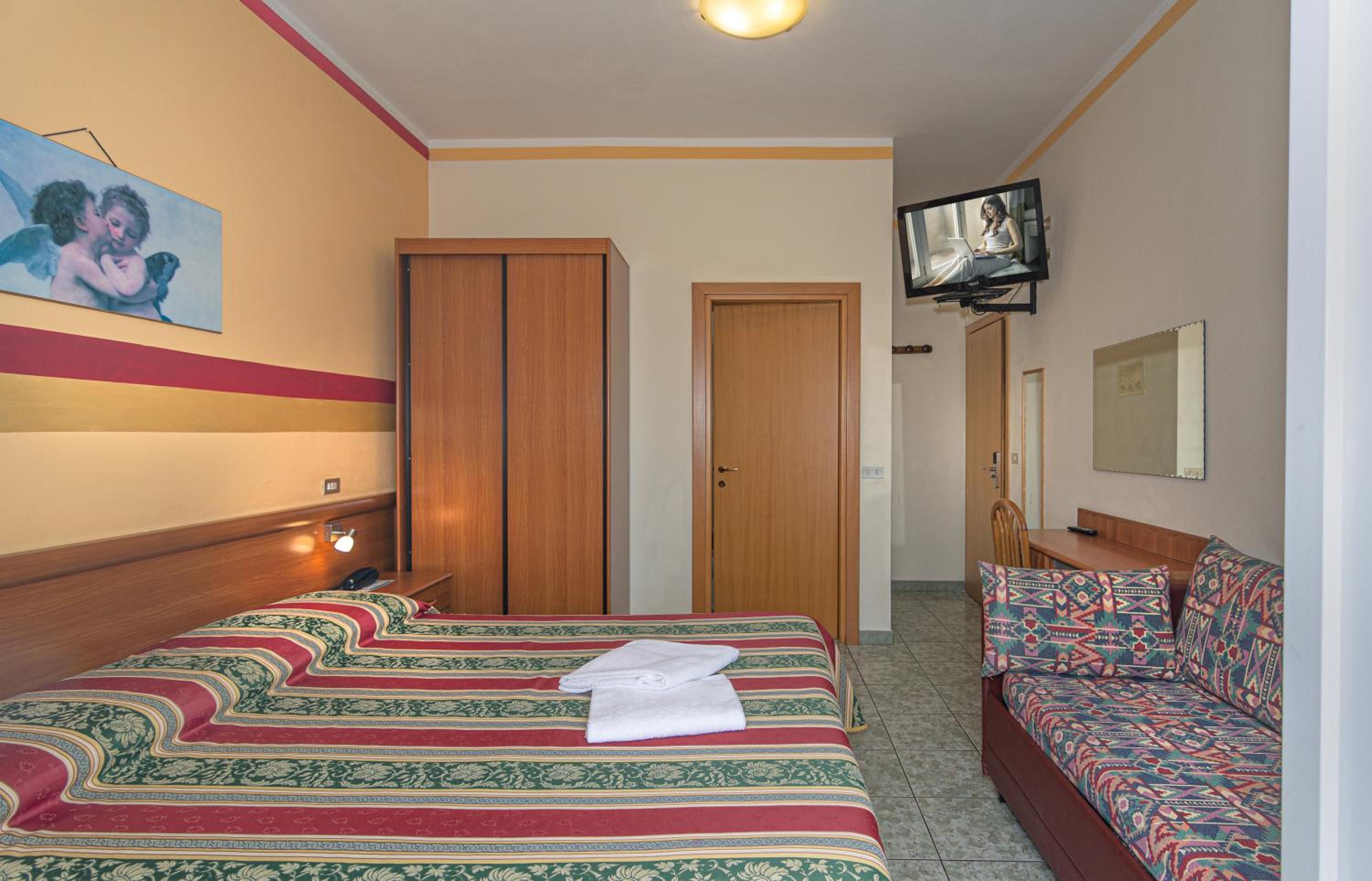 Triple Room photo 3