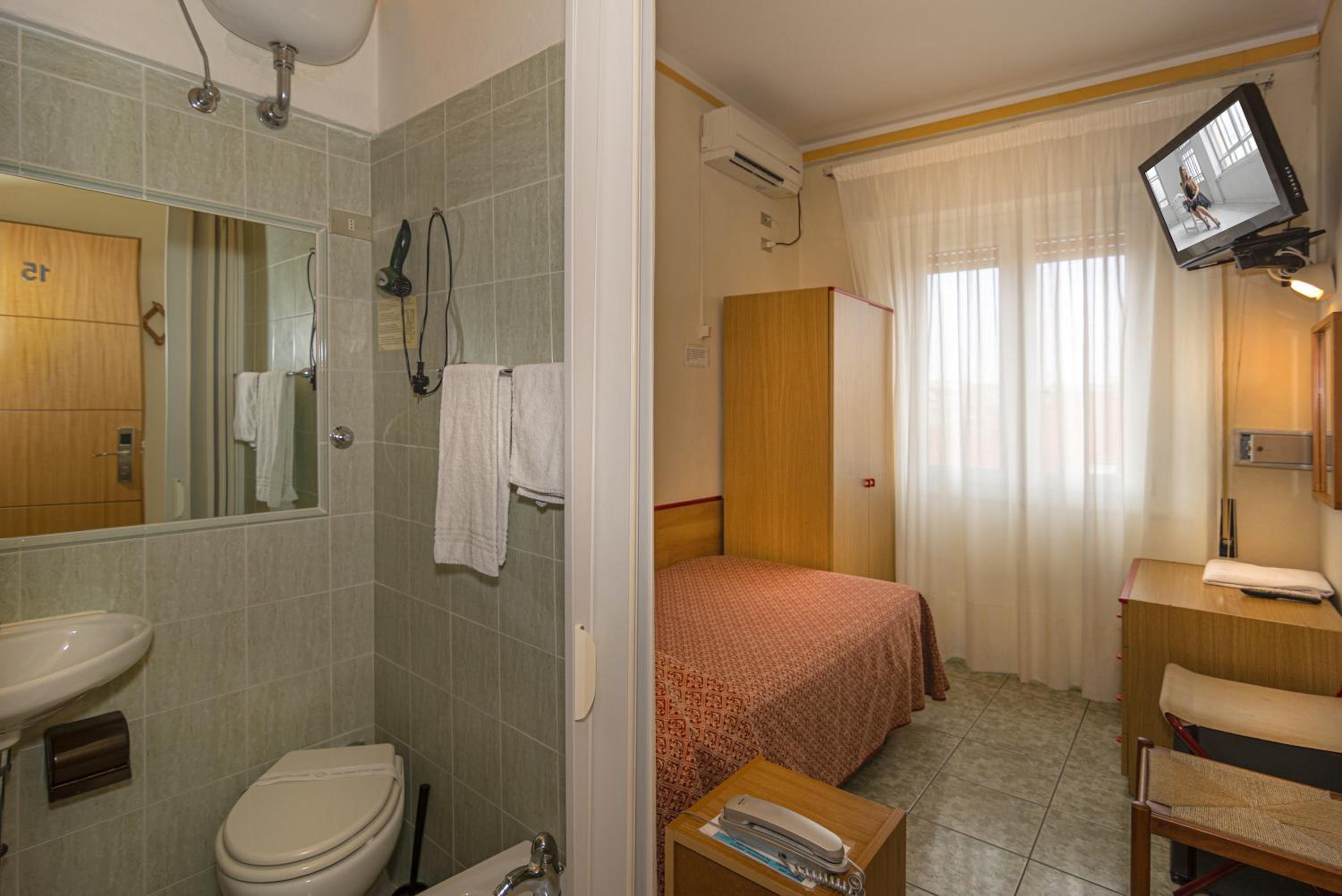 Economy Single Room photo 1