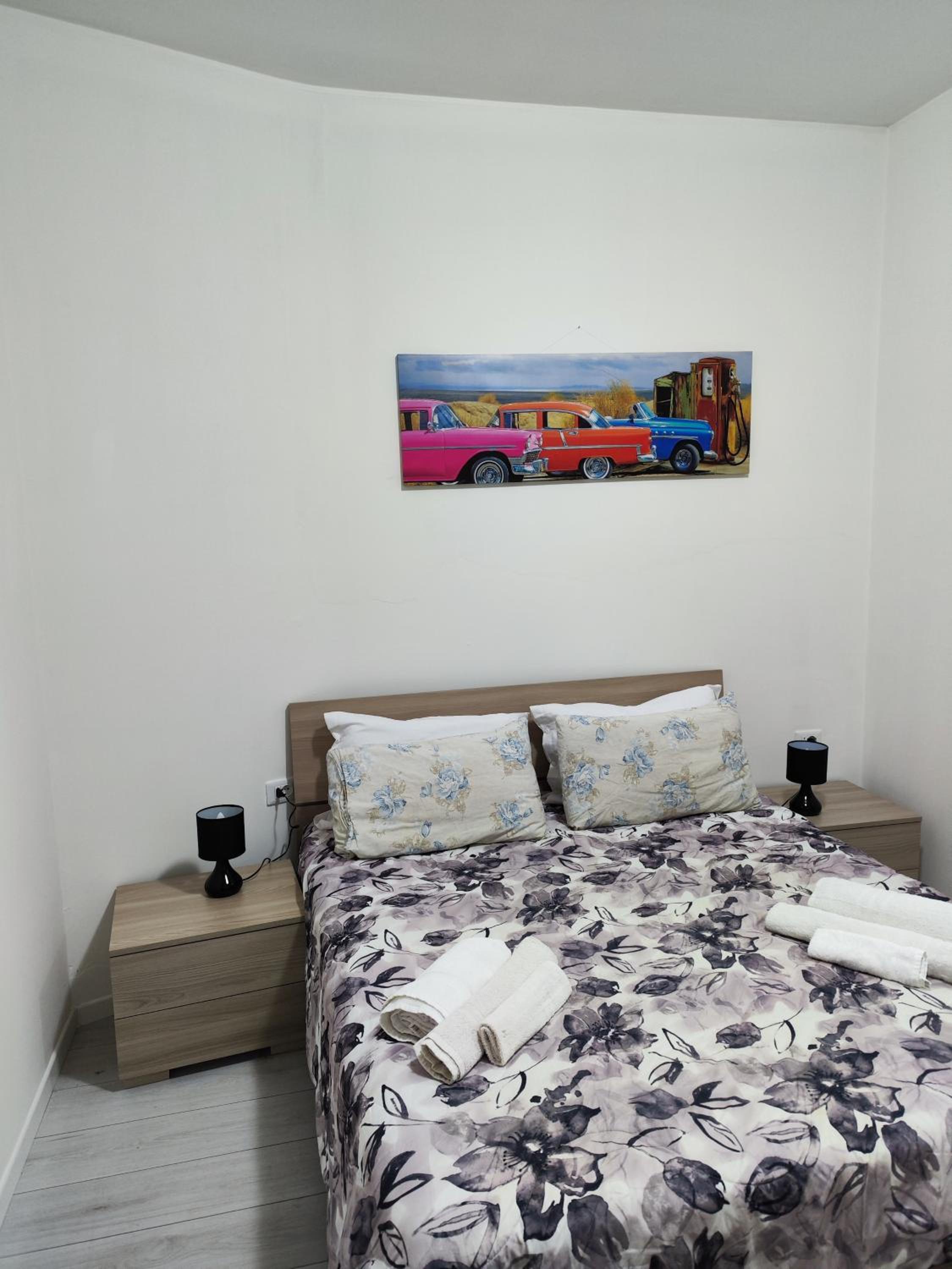 Three-Bedroom Apartment photo 1