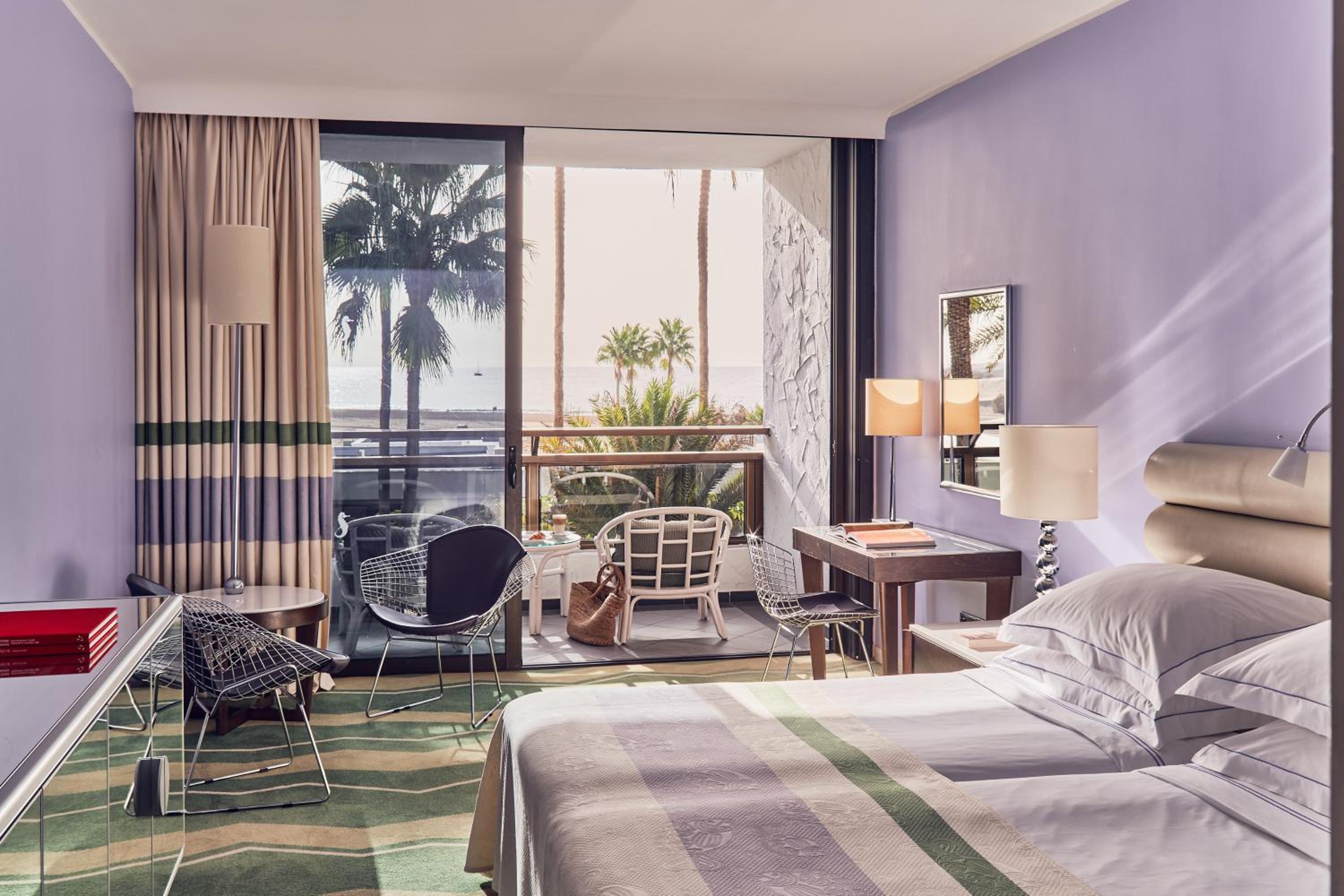 Deluxe Room with Sea or Pool View - Photo 1