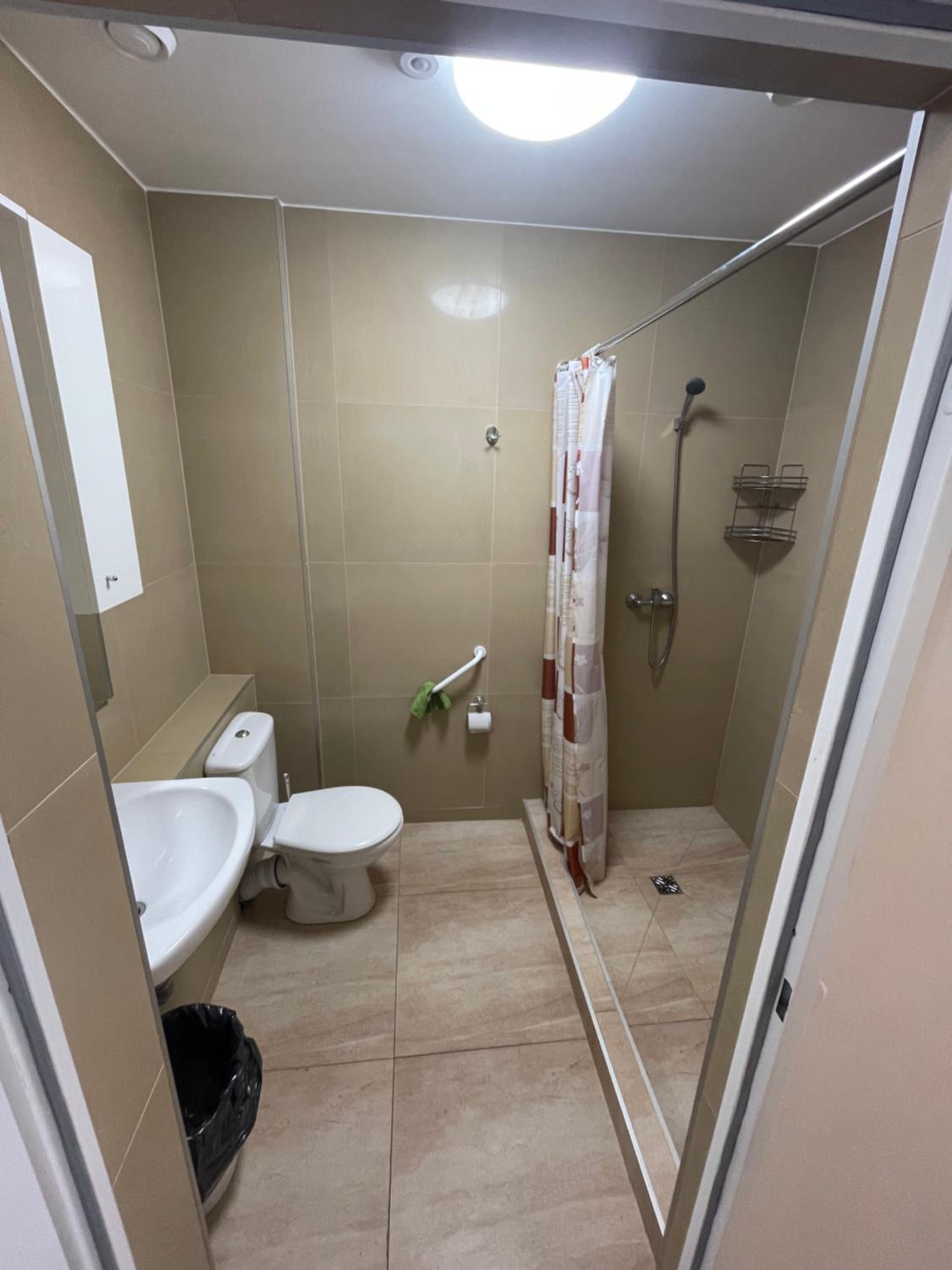 Large Single Room photo 2