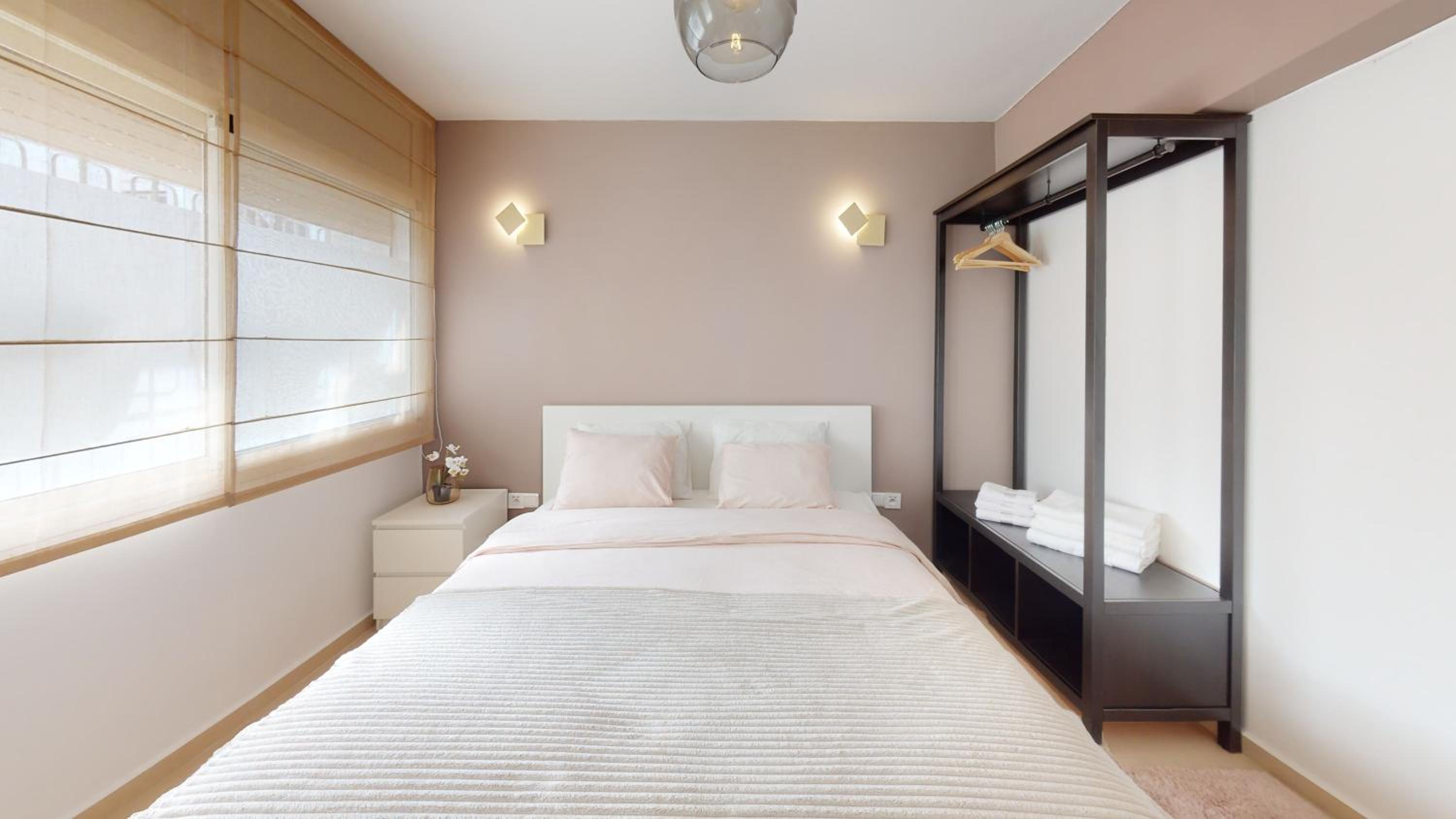 Studio Apartment photo 1