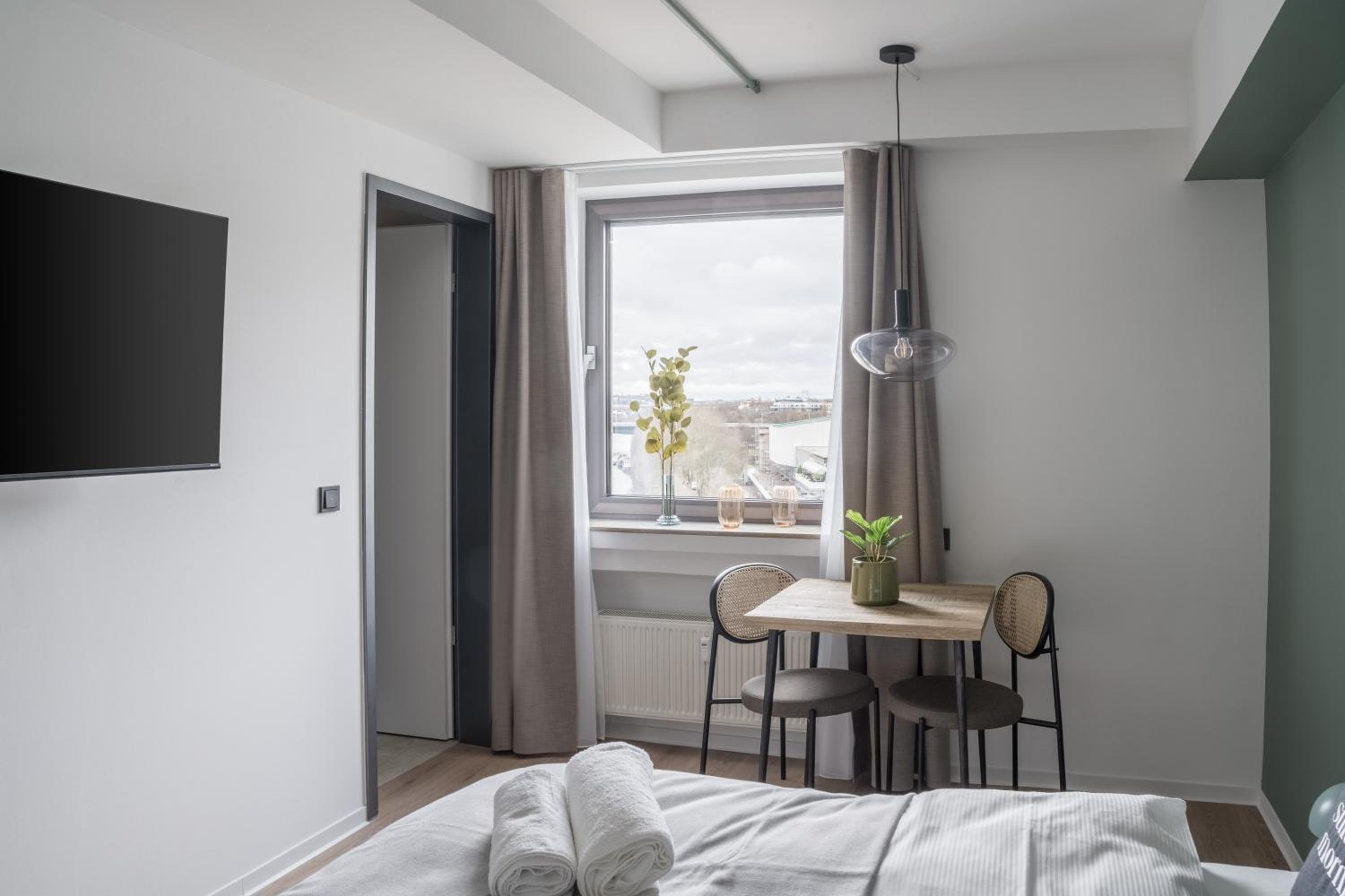 Economy suite with river view - Photo 10