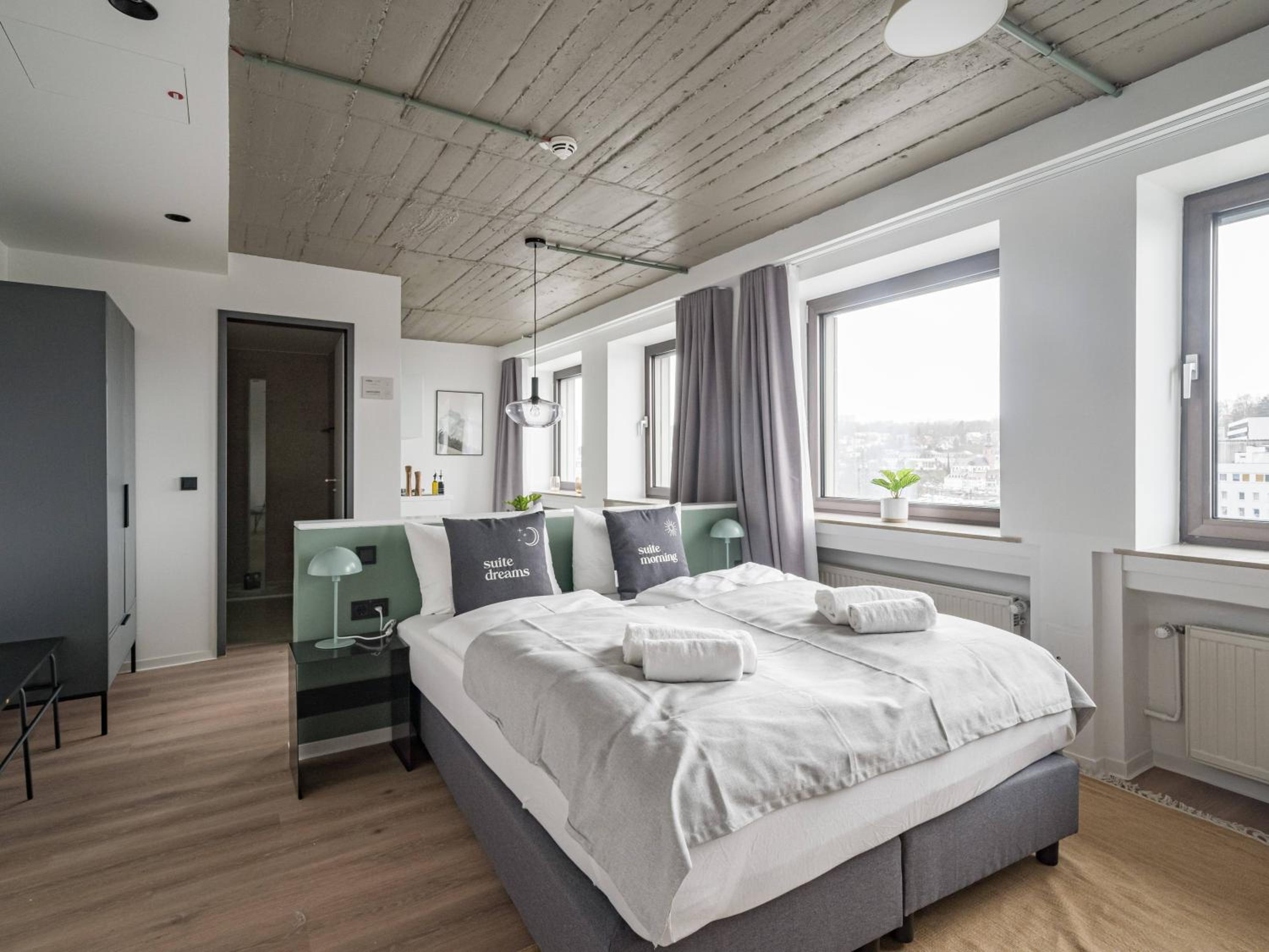 Suite with river view - Photo 1
