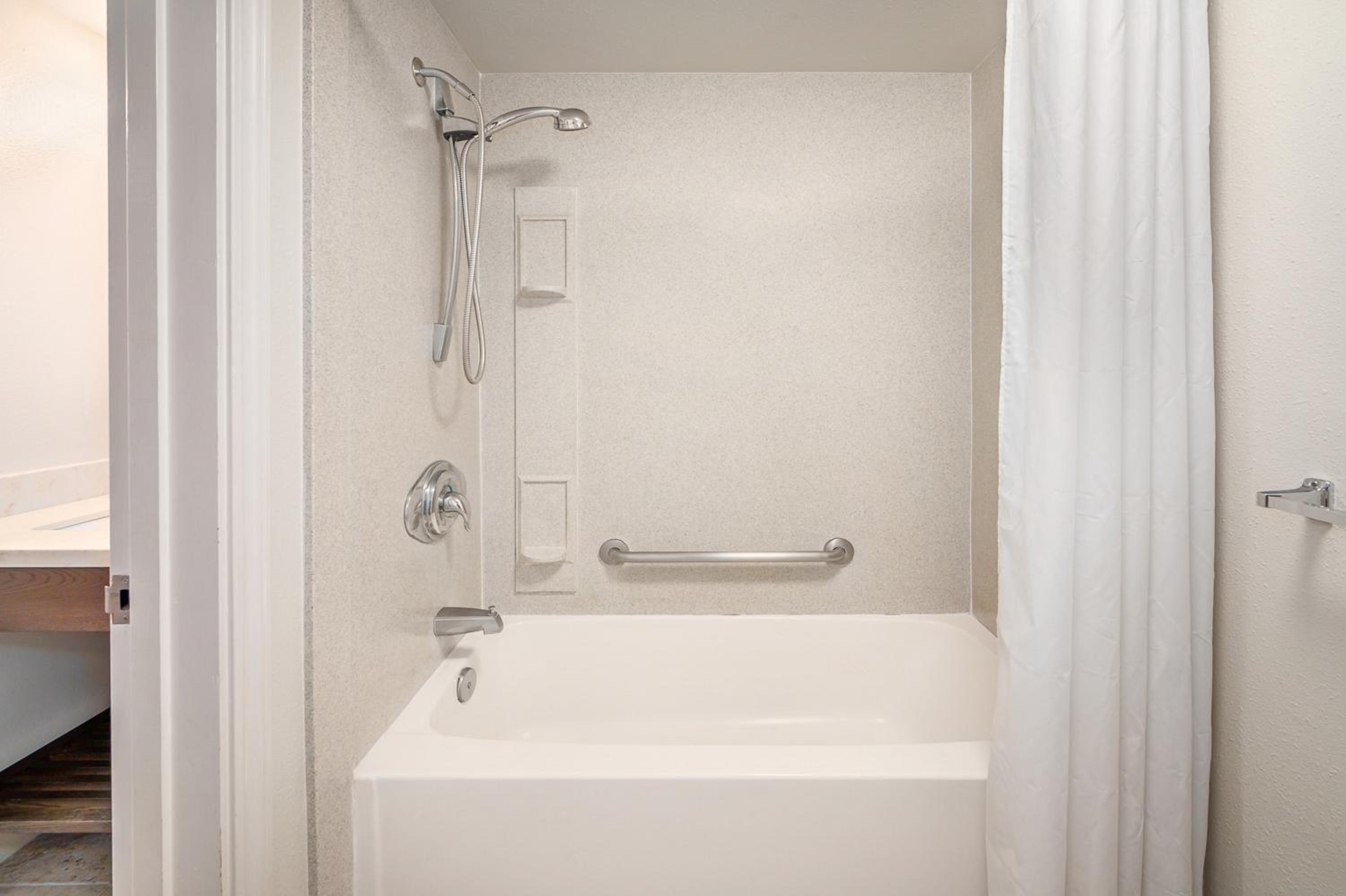 Standard Room Two Doubles - Photo 3