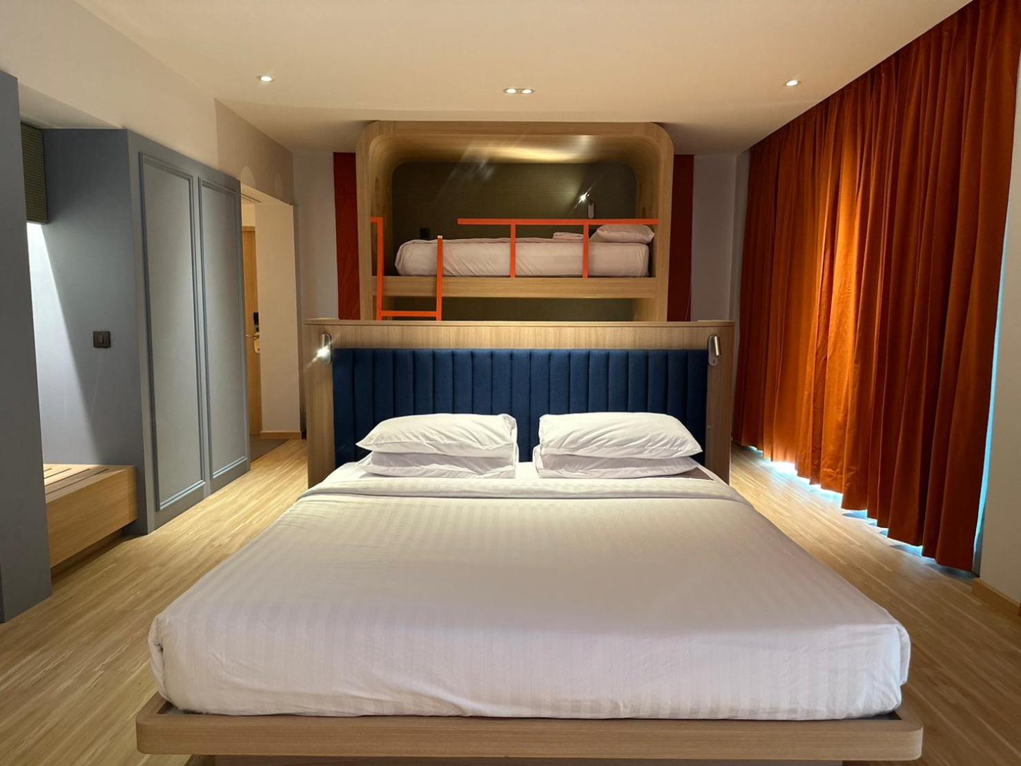 Family Suite - Photo 1