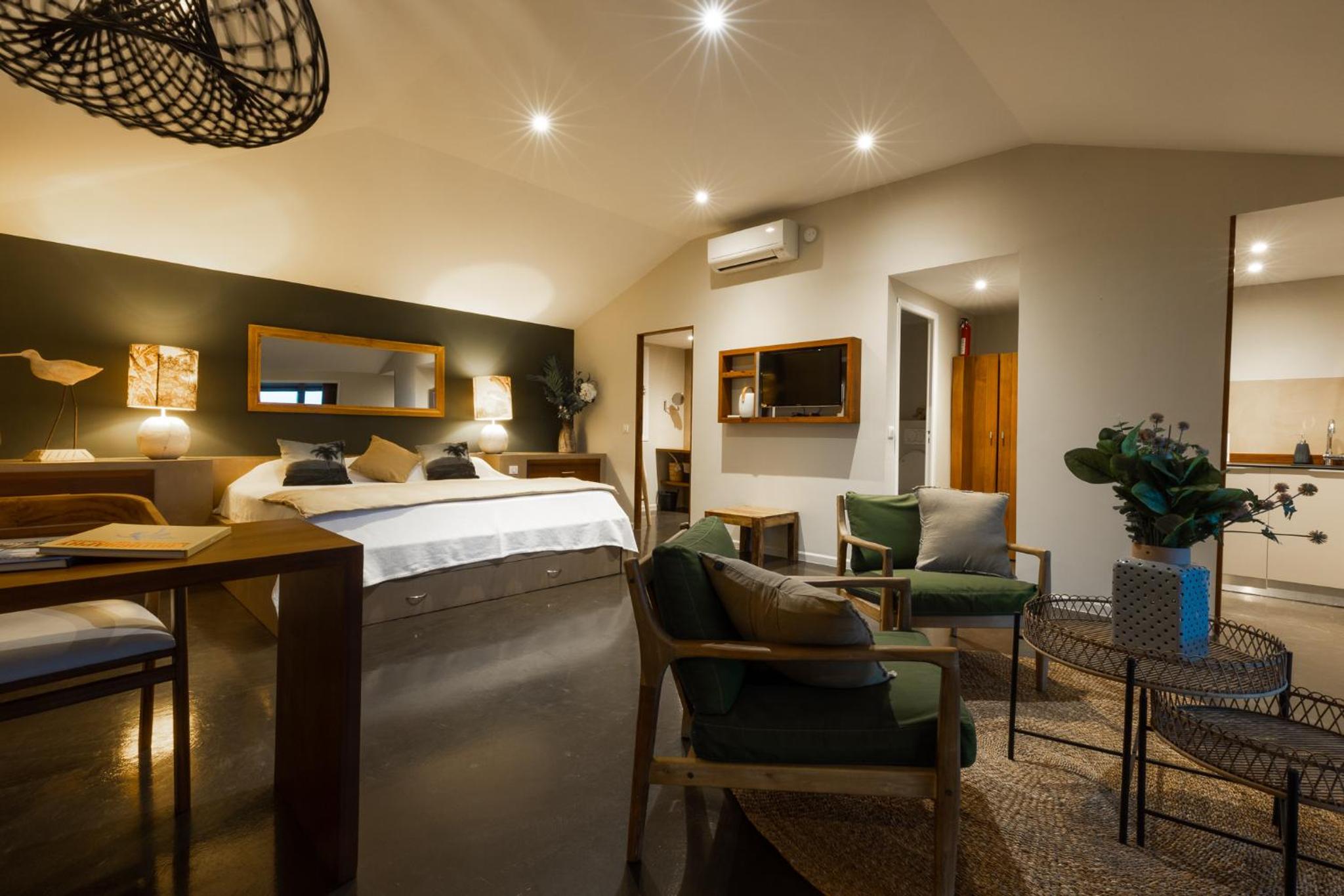 Deluxe Suite, Sea View photo 1