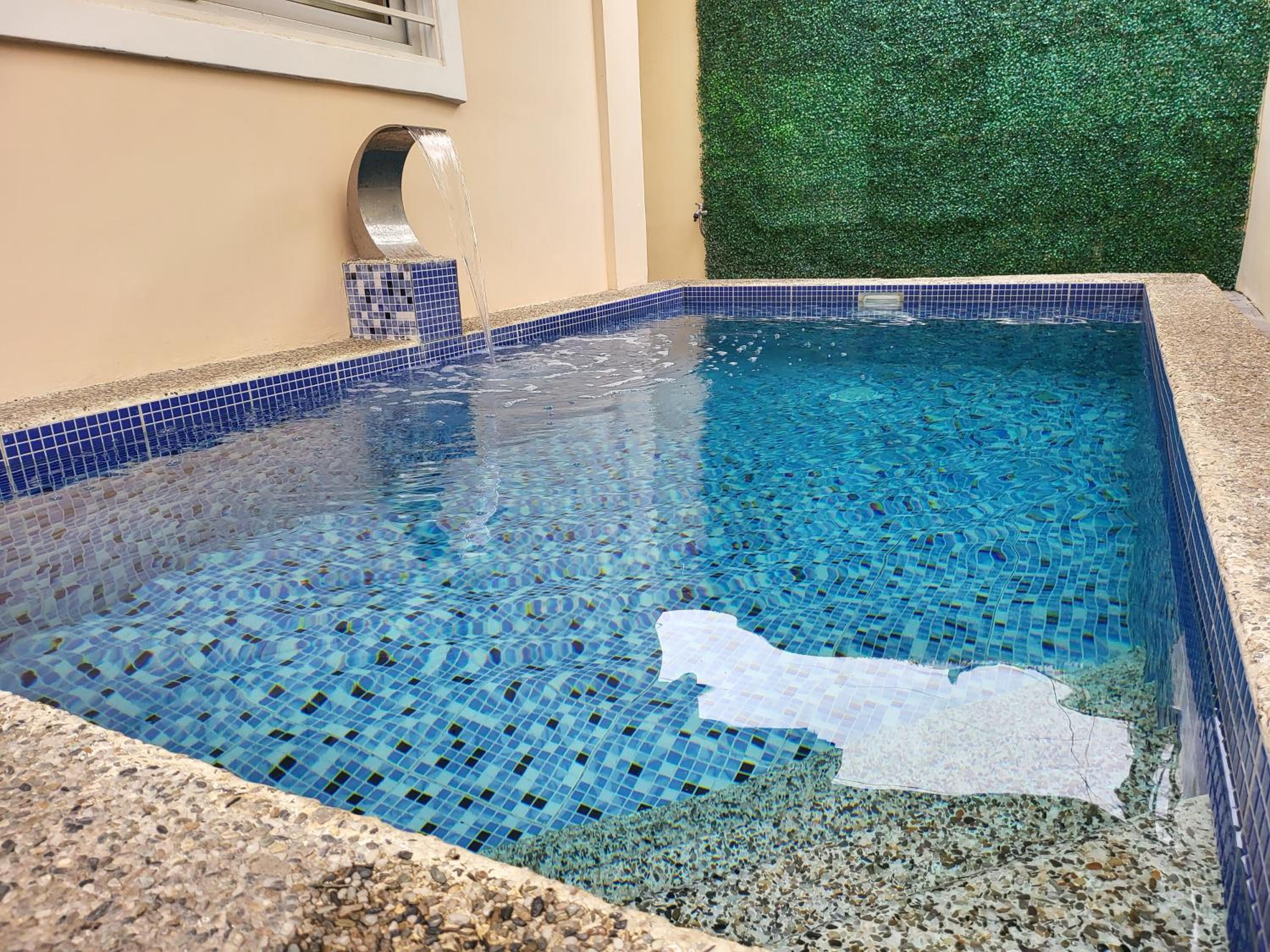 Three-Bedroom Villa - Photo 39