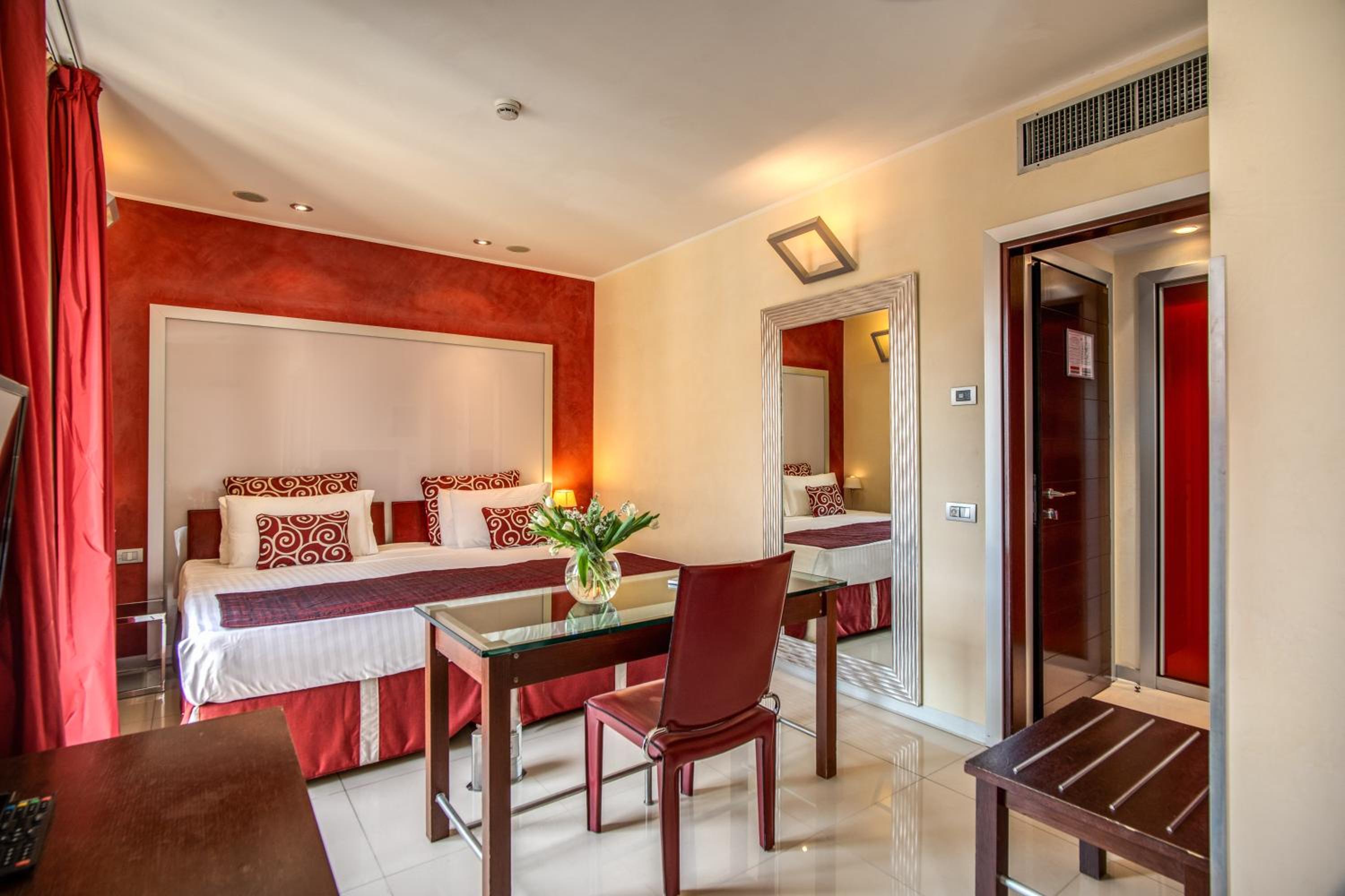 Deluxe Room photo 1