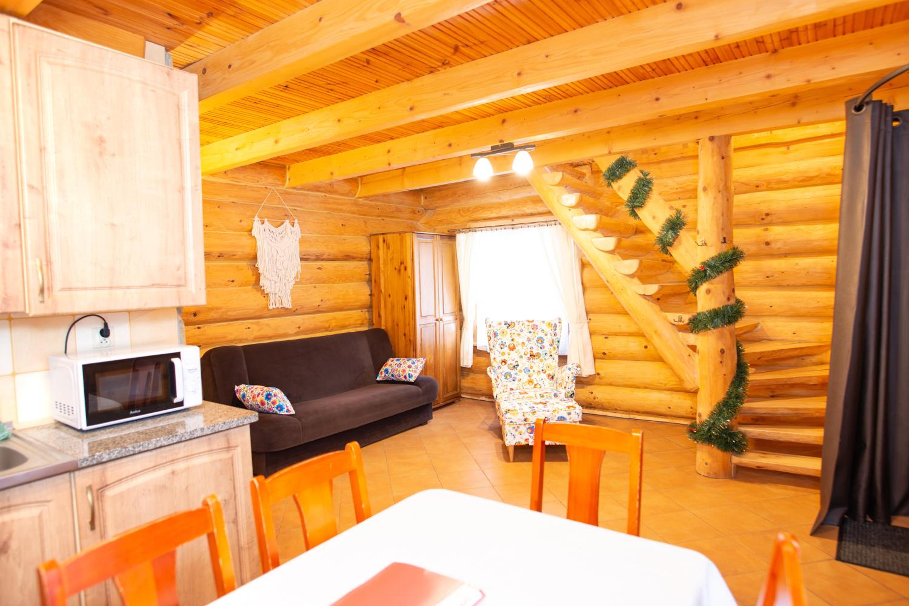 Two-Bedroom House - Photo 16