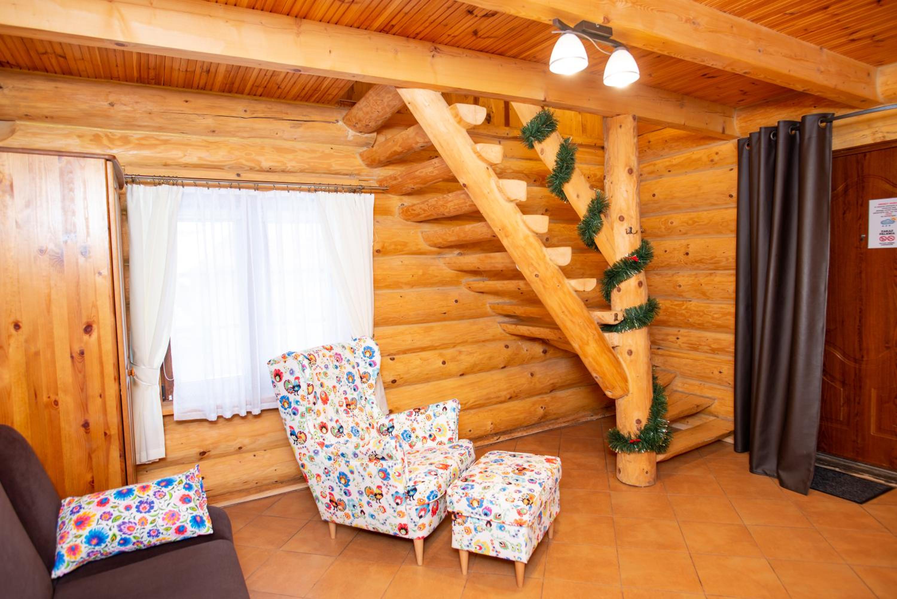 Two-Bedroom House - Photo 13