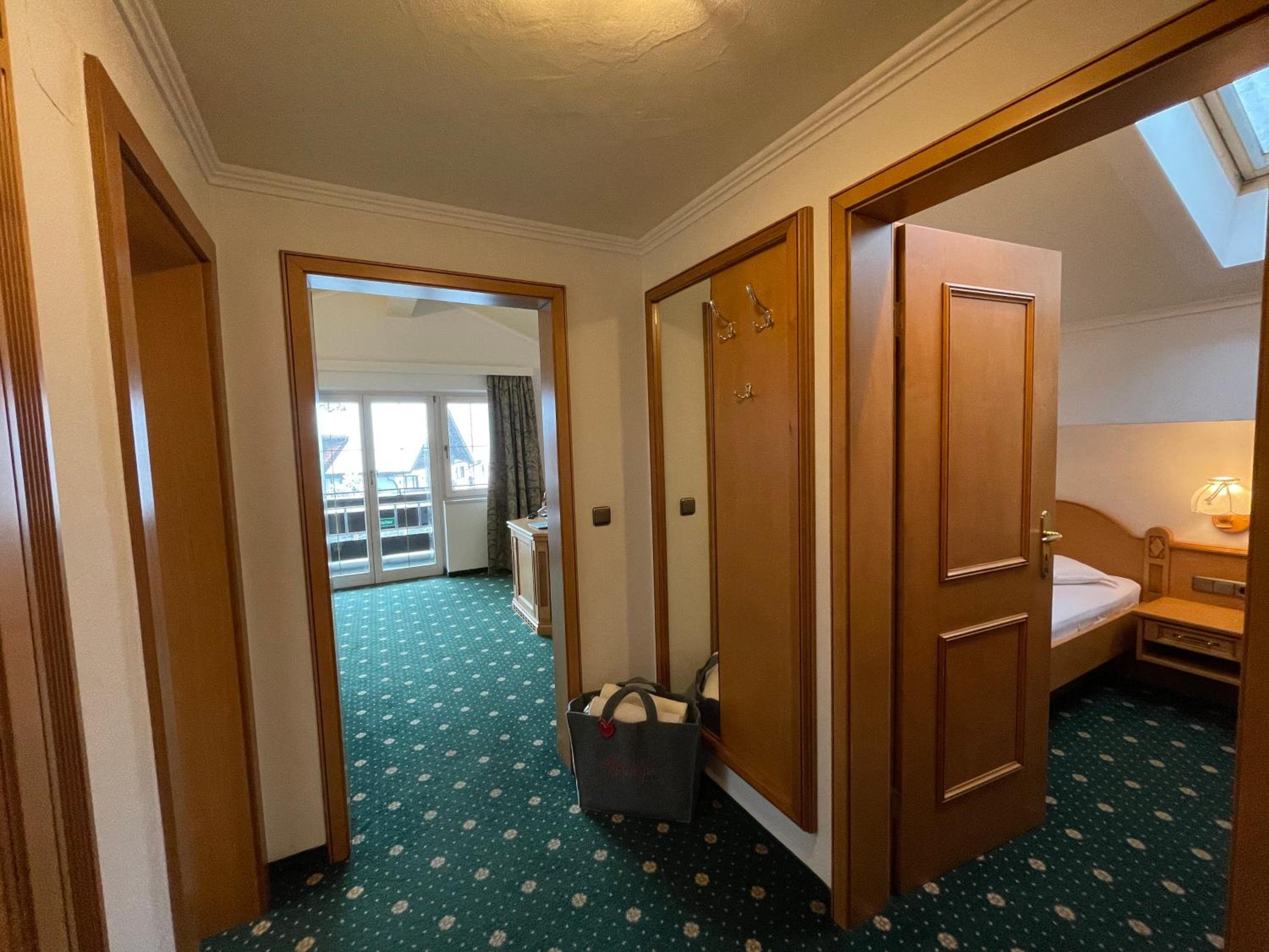Apartment Sonnenkopf (Nebengebäude Heuwirt) - Photo 1