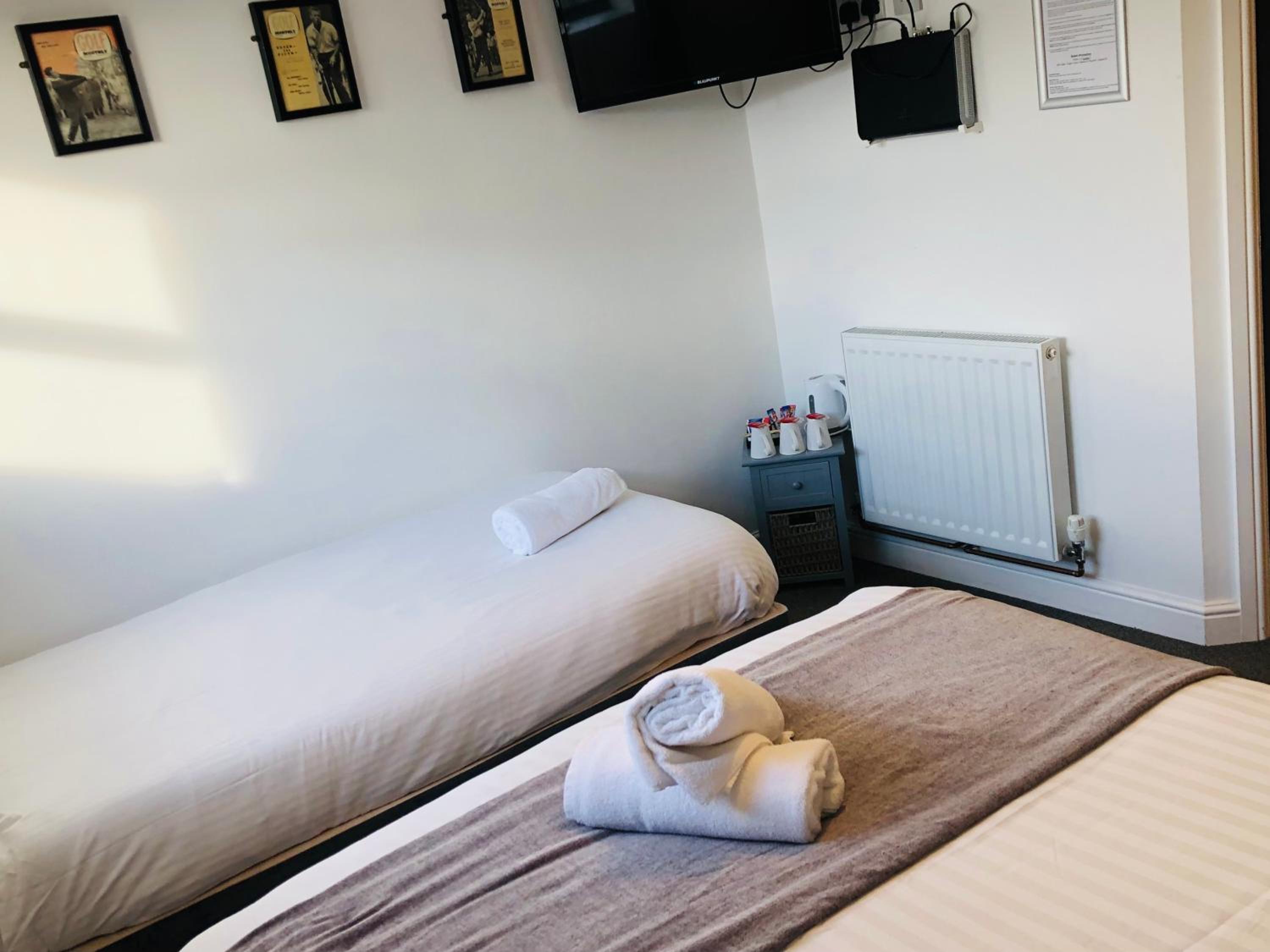 Budget Double or Twin Room - Photo 2