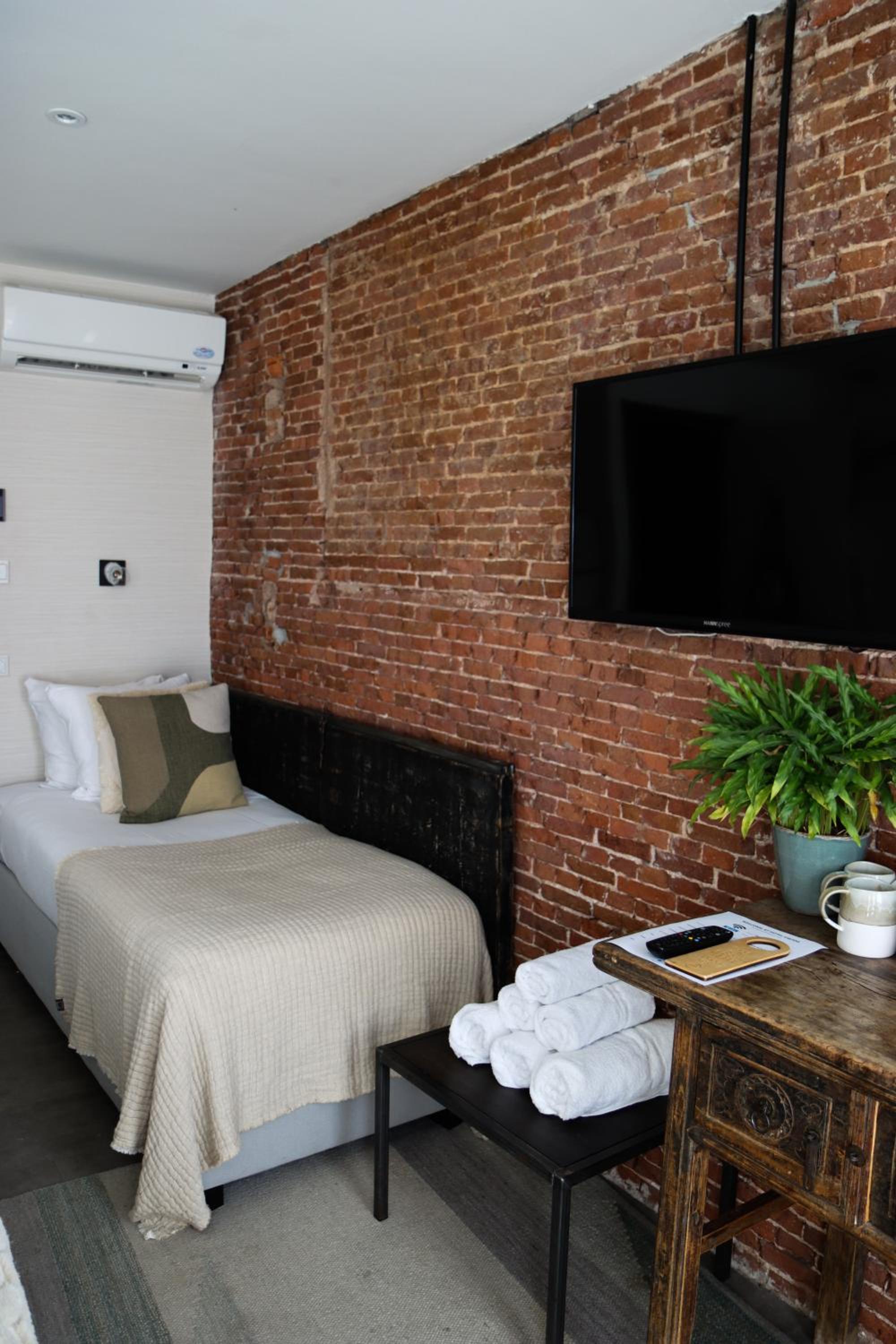 Triple Room photo 2
