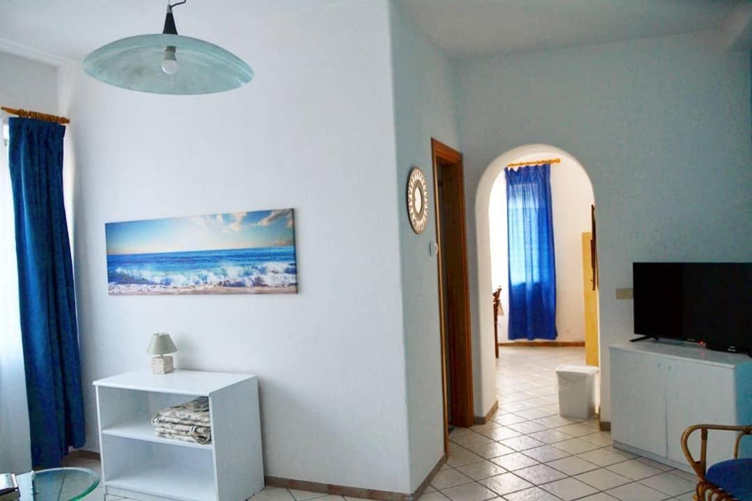 One-Bedroom Apartment - Photo 10