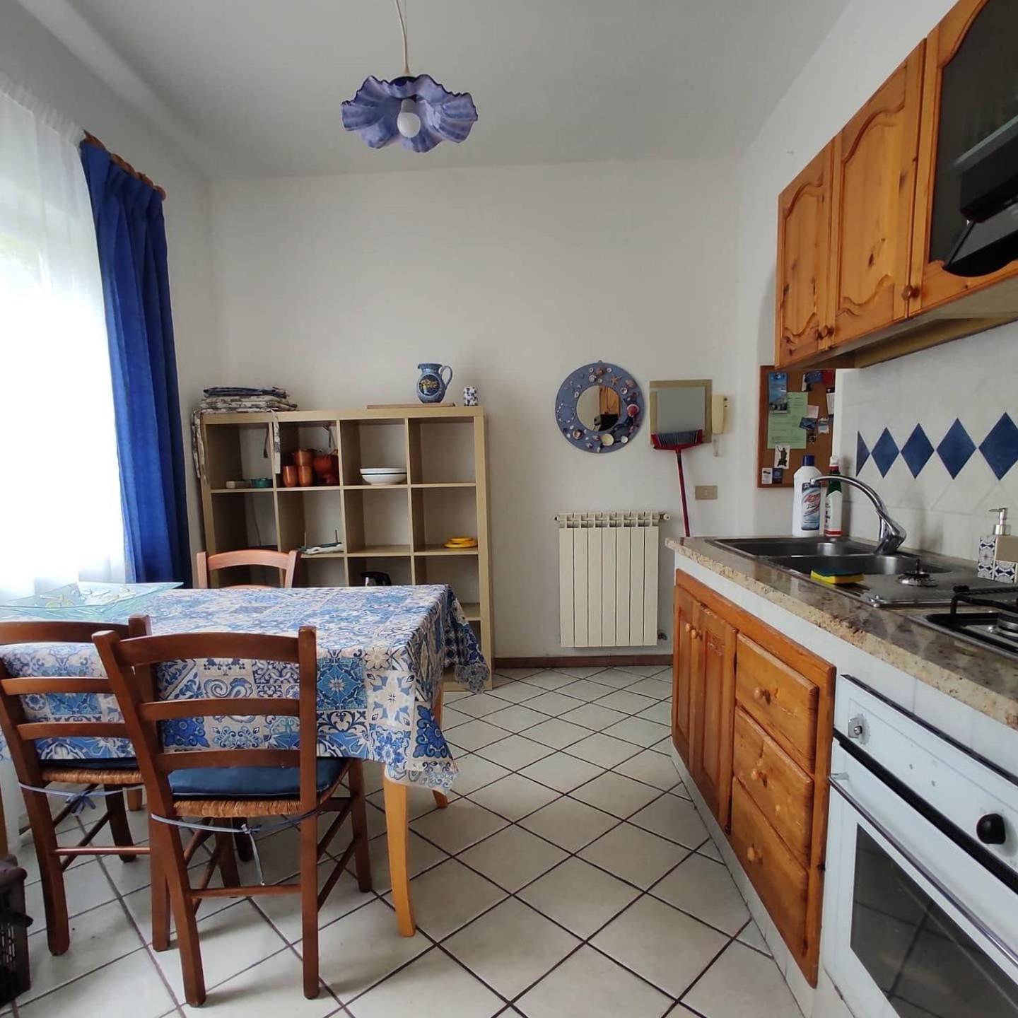 One-Bedroom Apartment - Photo 4