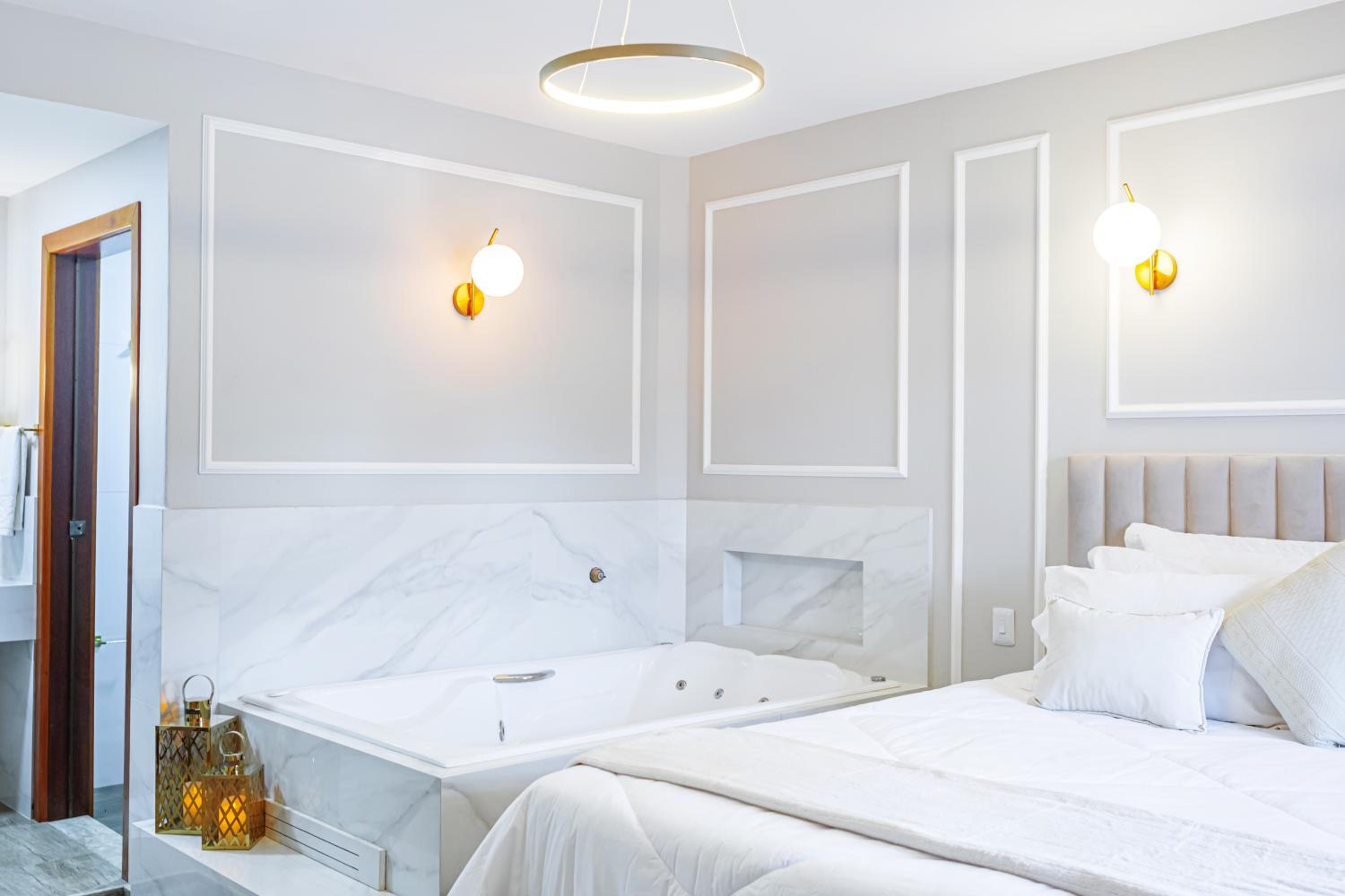 Queen Room with Spa Bath photo 2