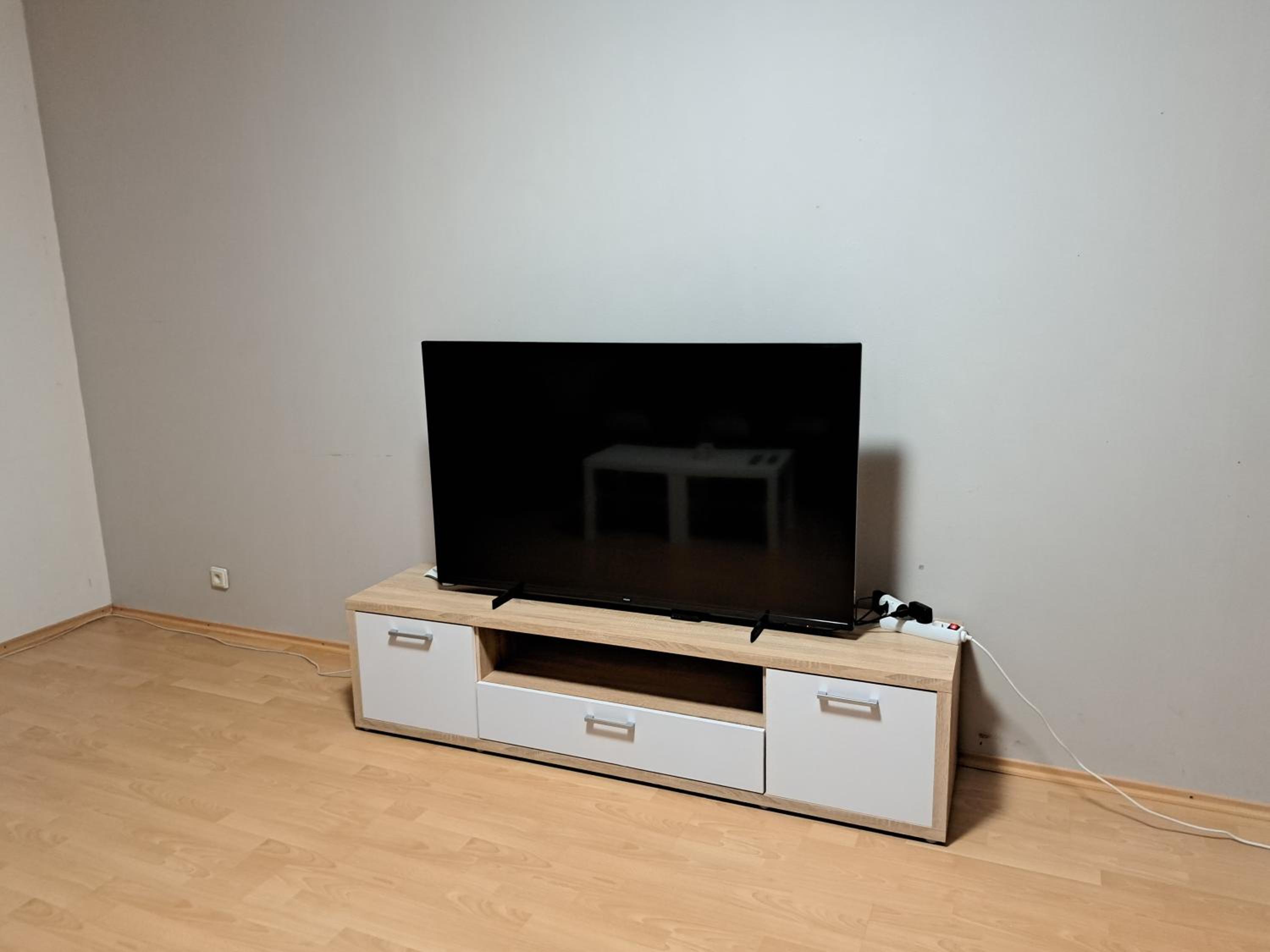 Studio Apartment - Photo 15