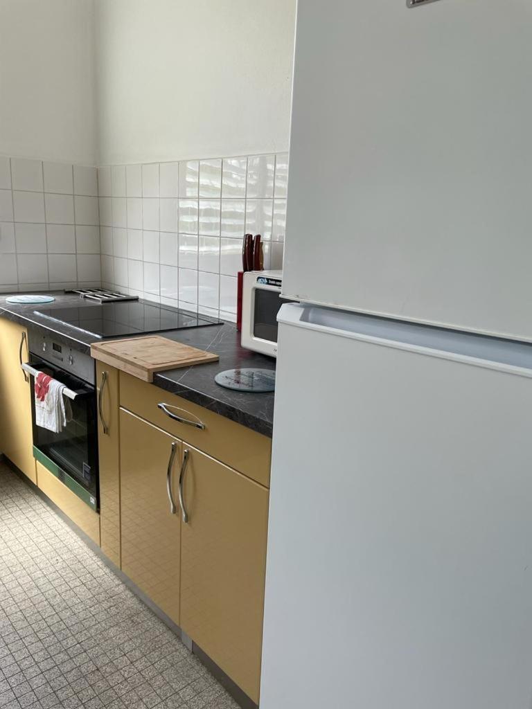 Three-Bedroom House - Photo 11