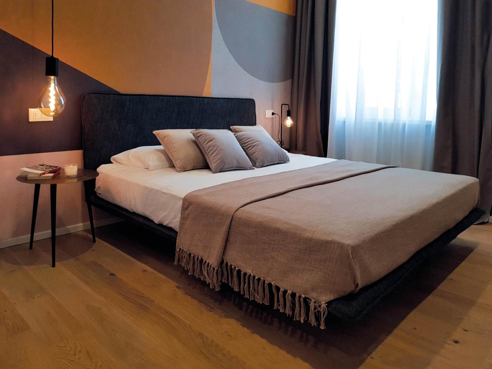Two-Bedroom Apartment - Photo 18