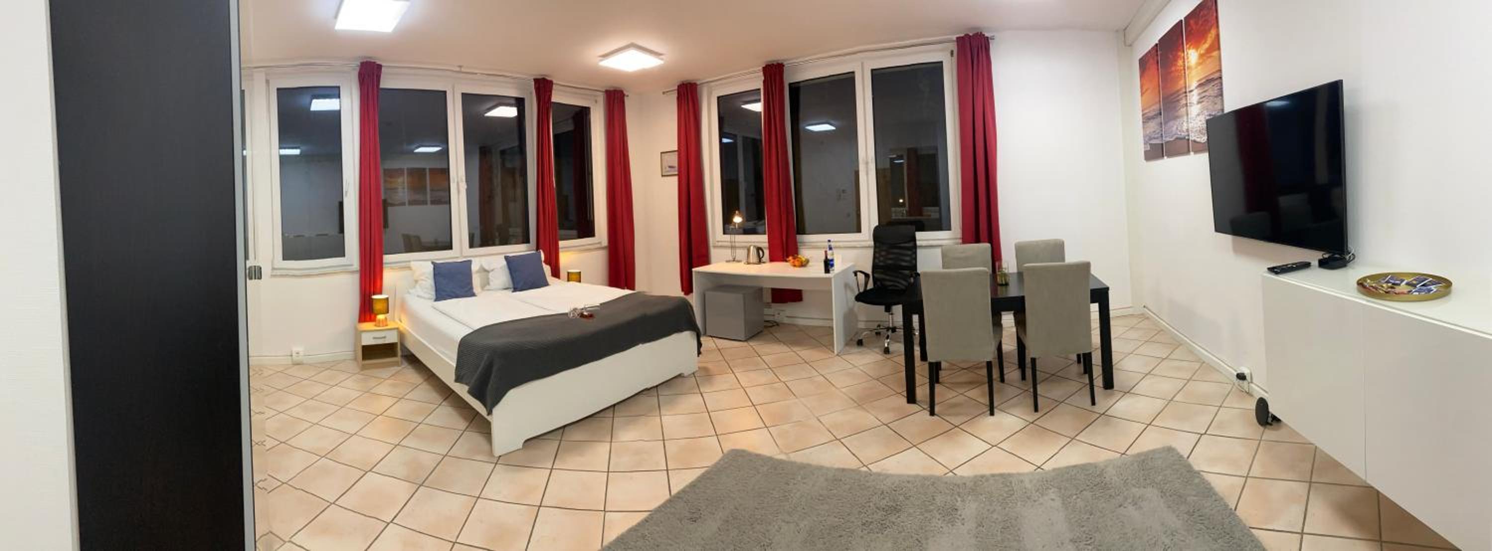 Two-Bedroom Apartment - Photo 3