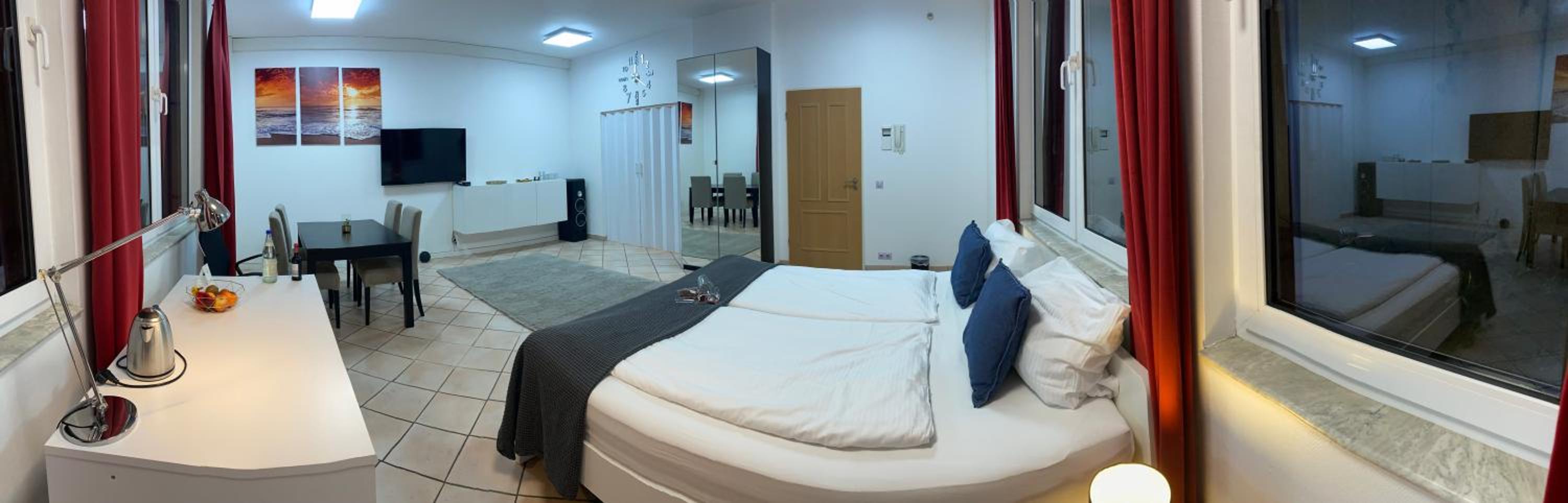 Two-Bedroom Apartment - Photo 2