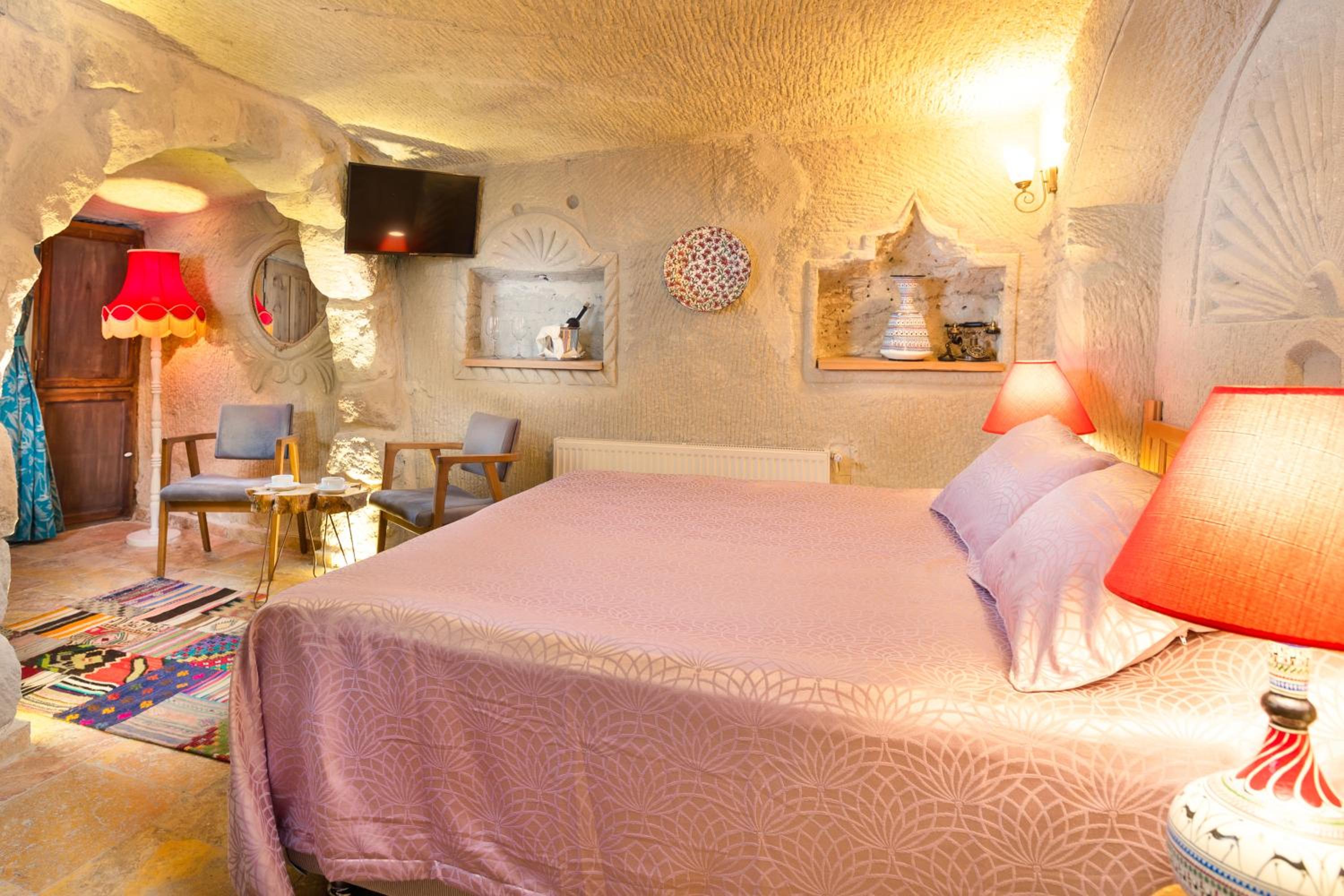 Double Room with Patio photo 3