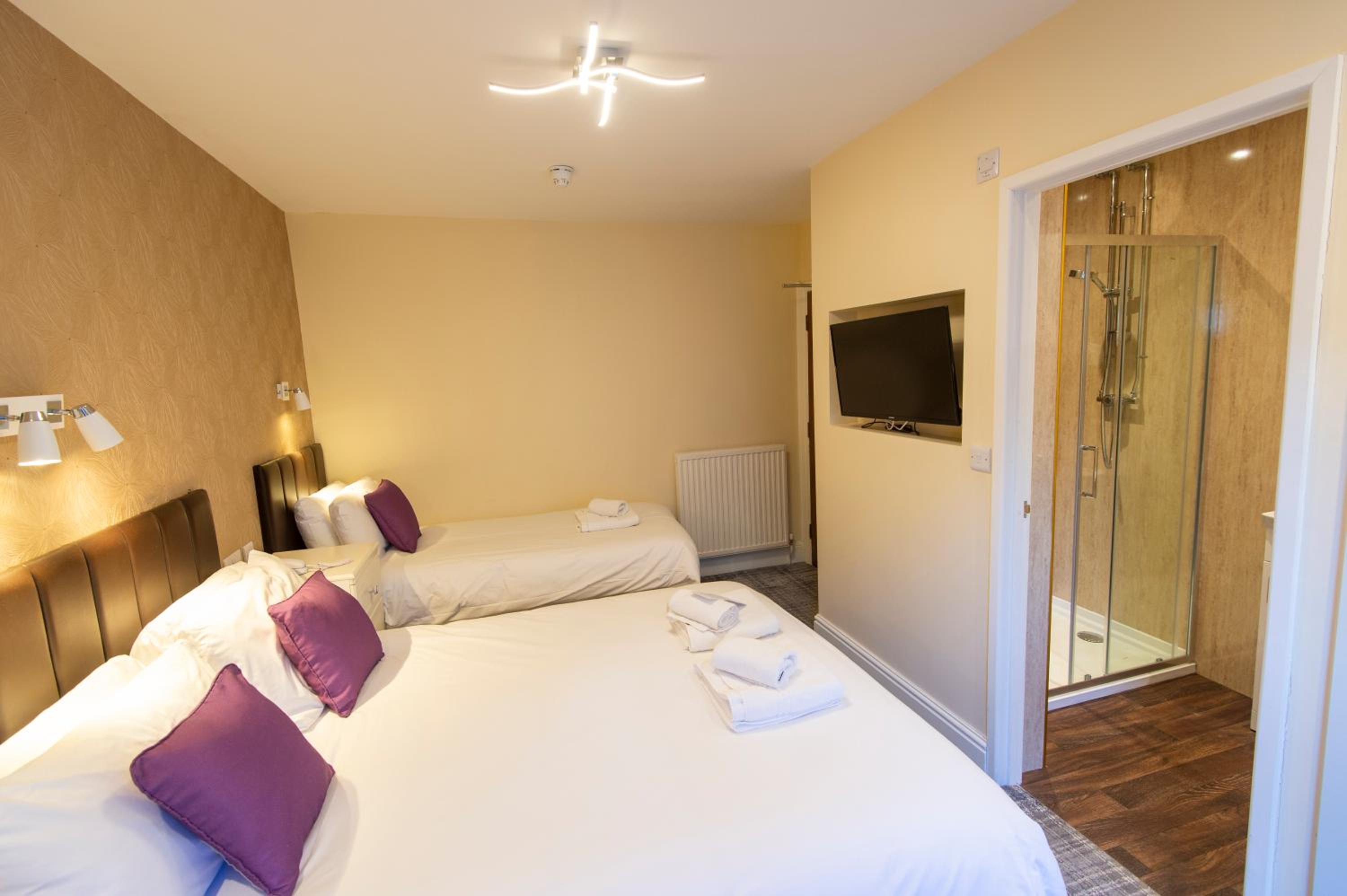 Triple Room - Photo 6