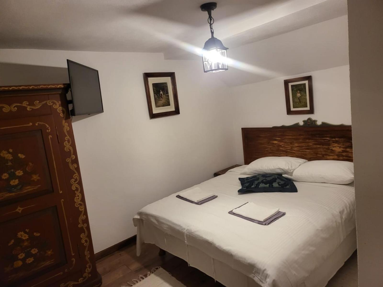 Deluxe Double or Twin Room with Balcony photo 2