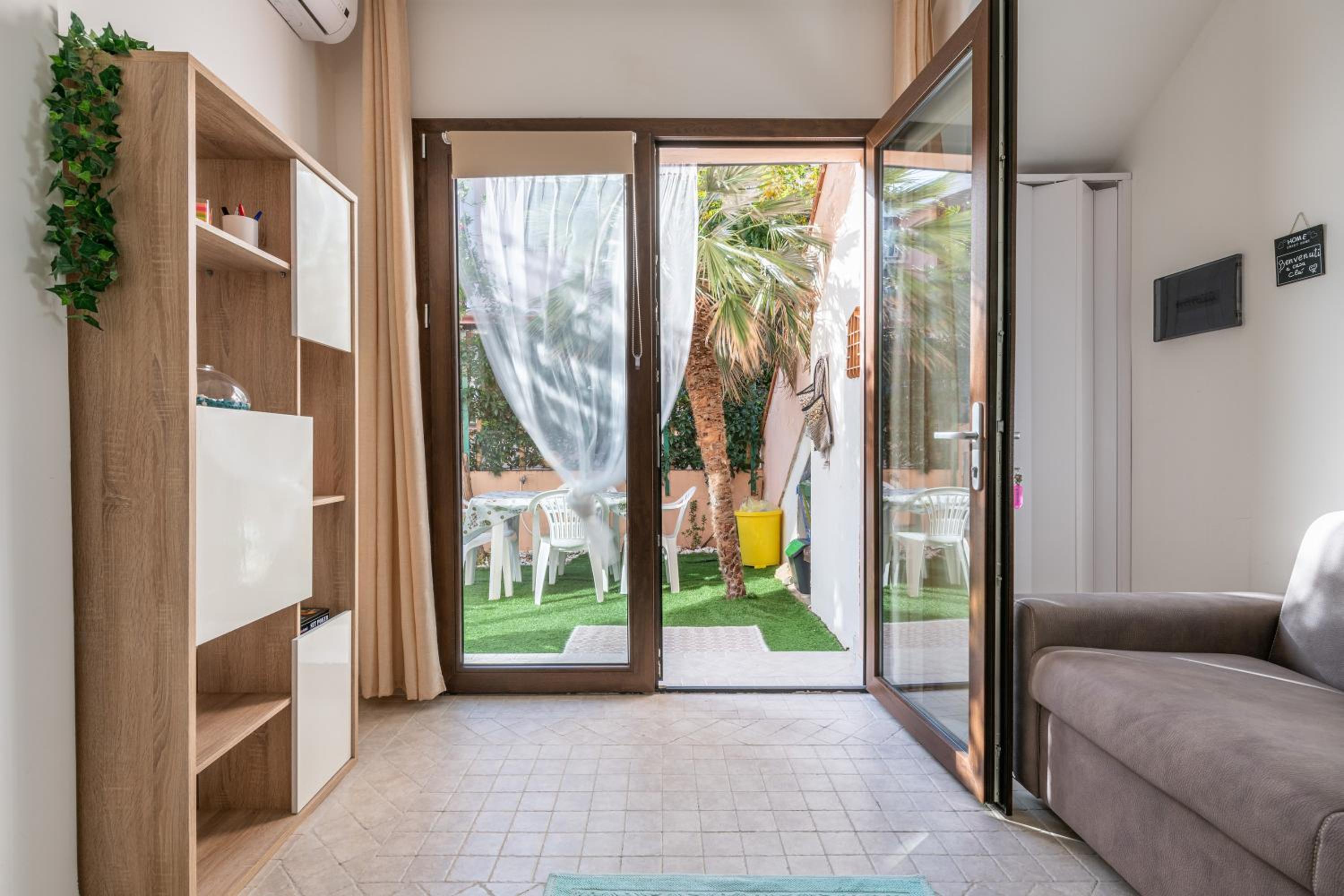 One-Bedroom House