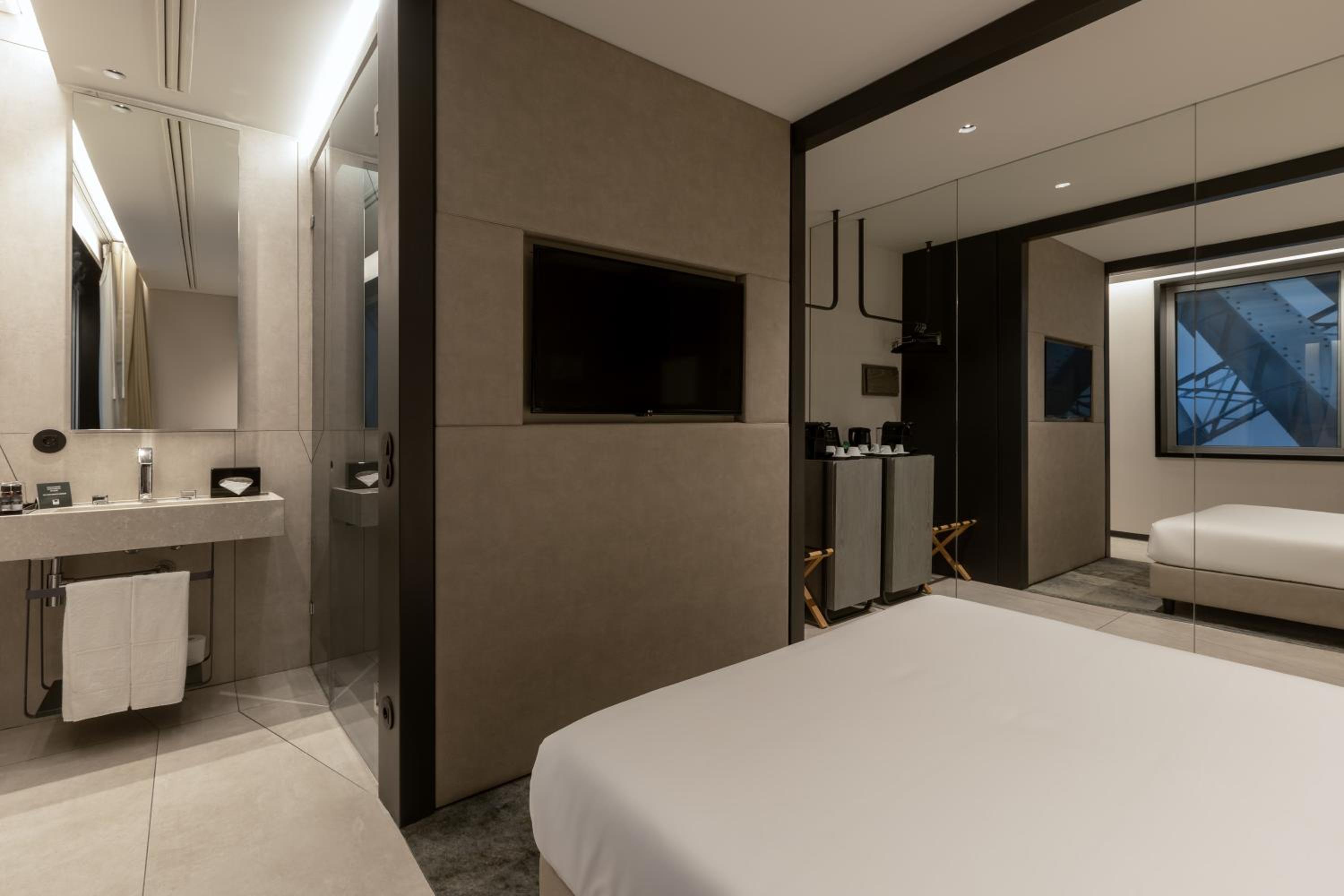 Interior Double Room