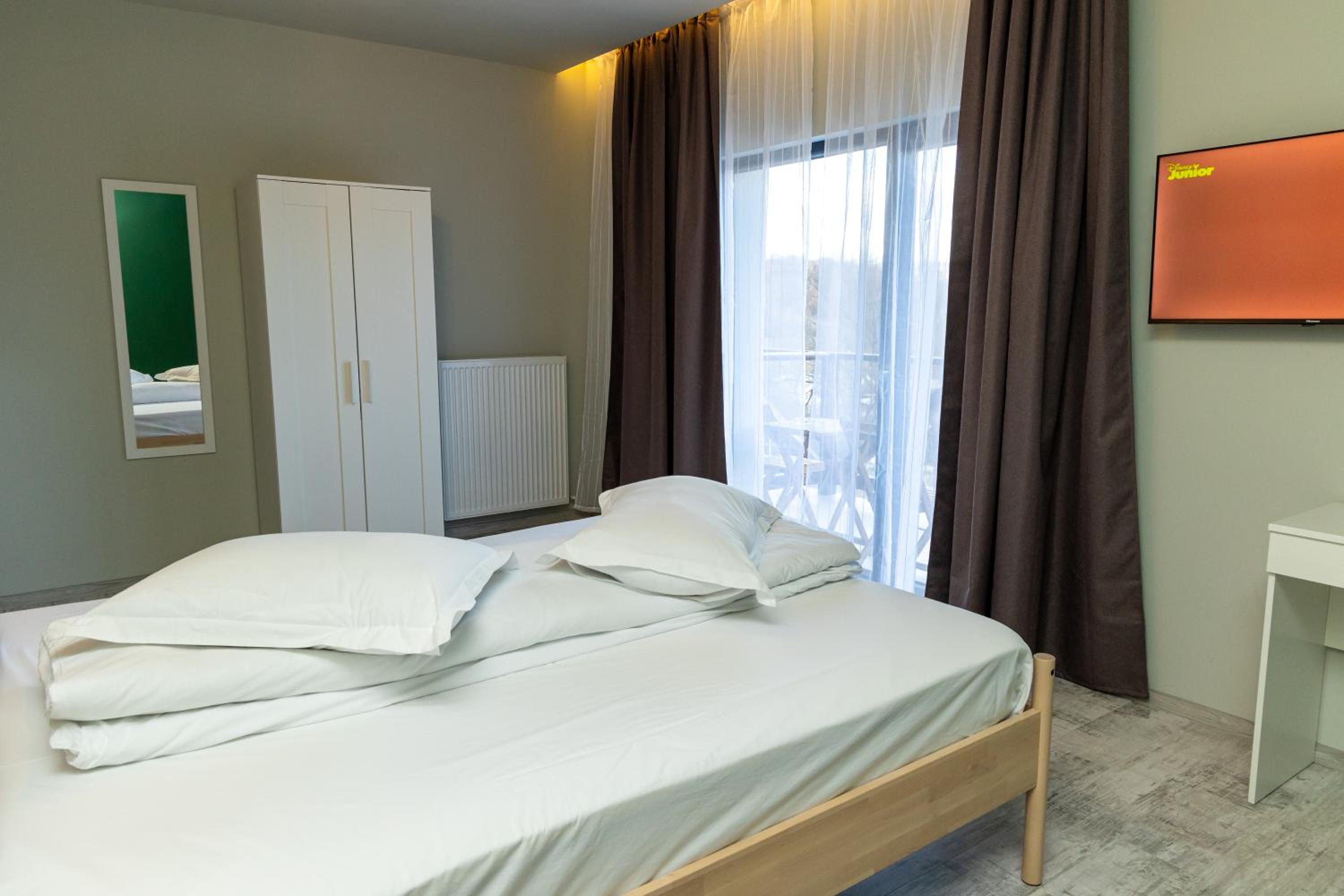 Deluxe Triple Room - Photo 3
