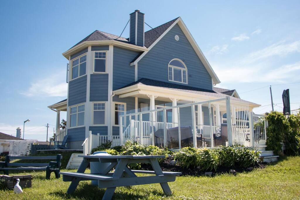 Villa With Sea View photo 2