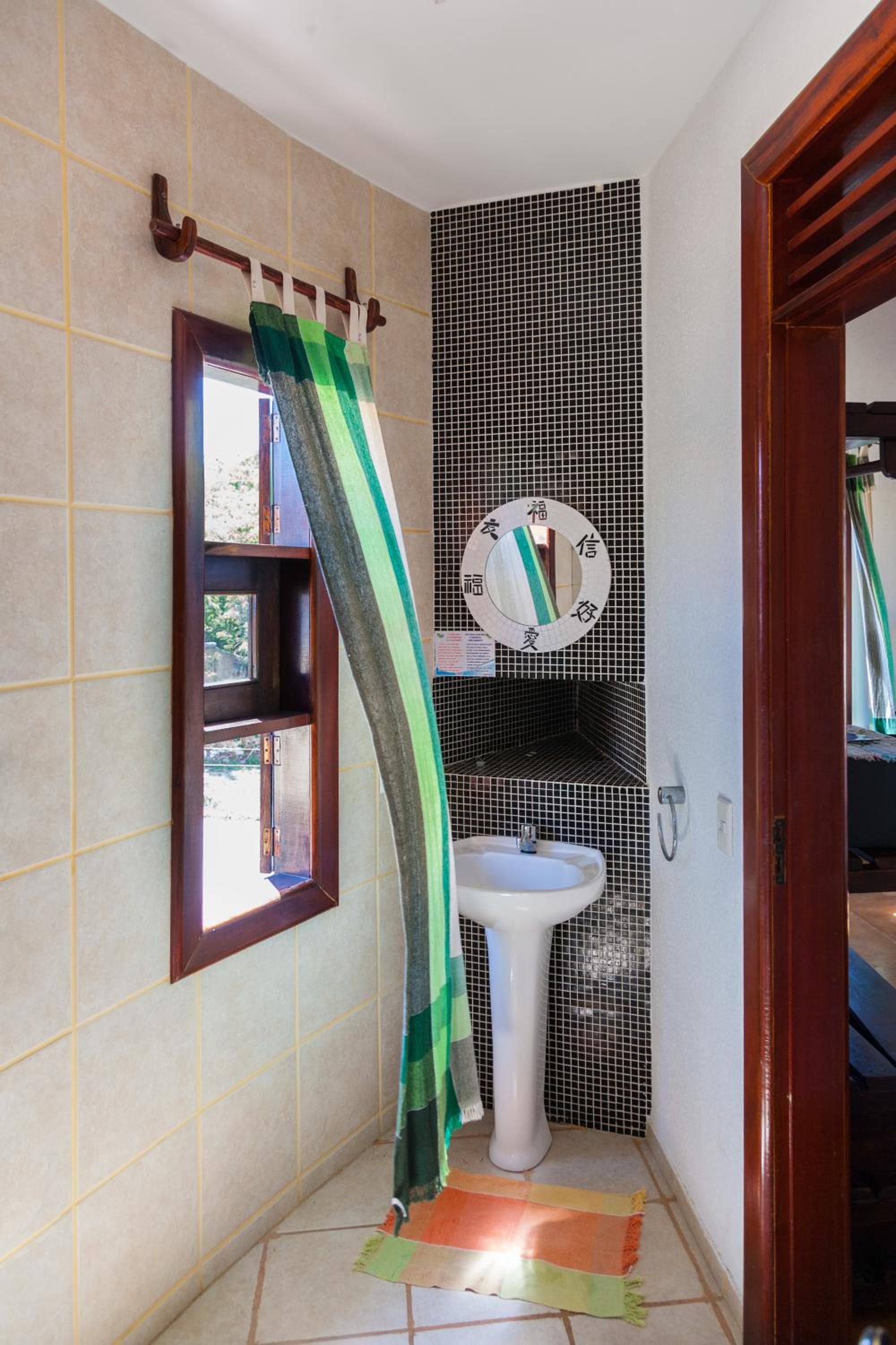 Standard Double or Twin Room photo 3