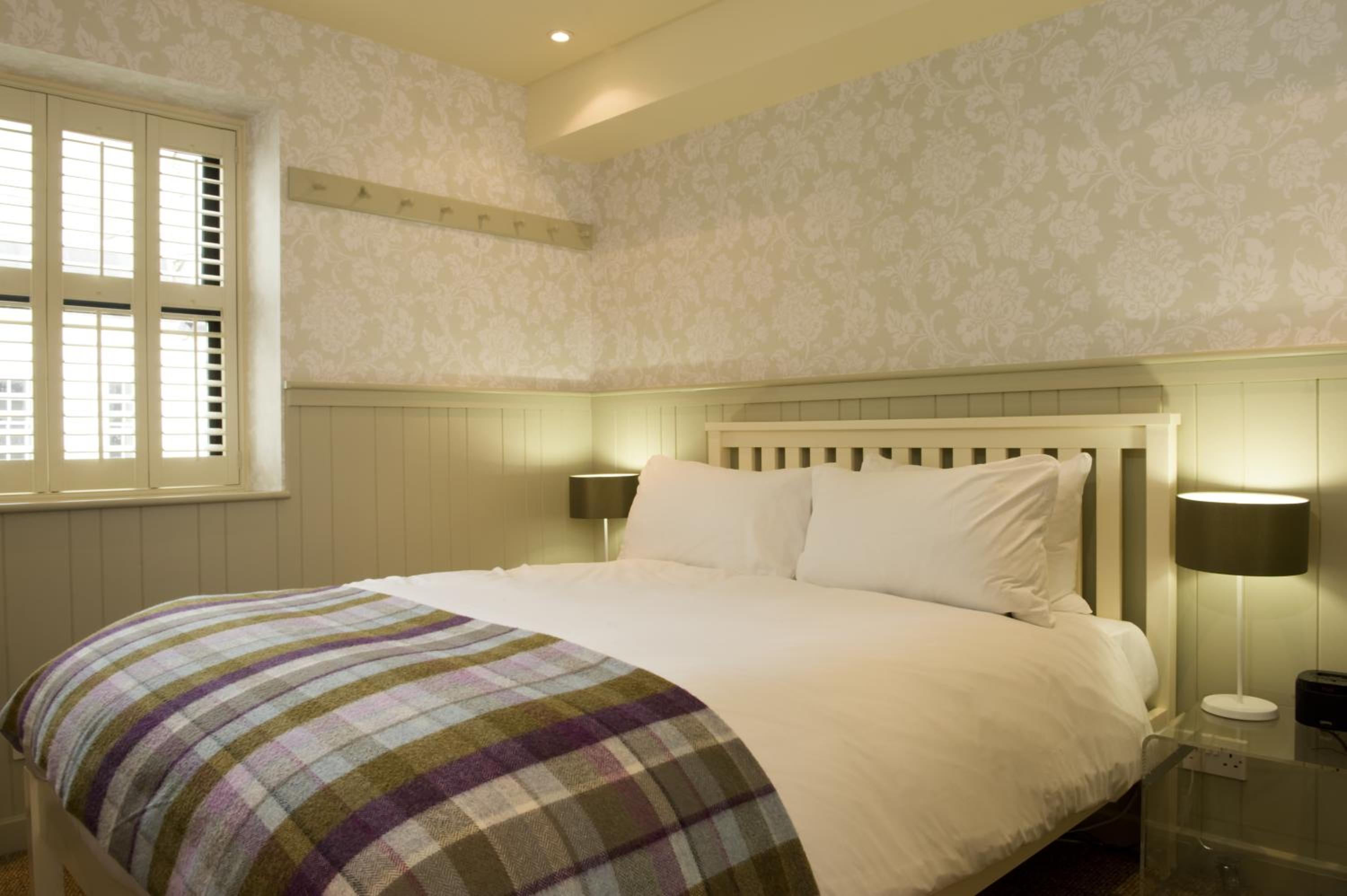 Small Double Room - Photo 1