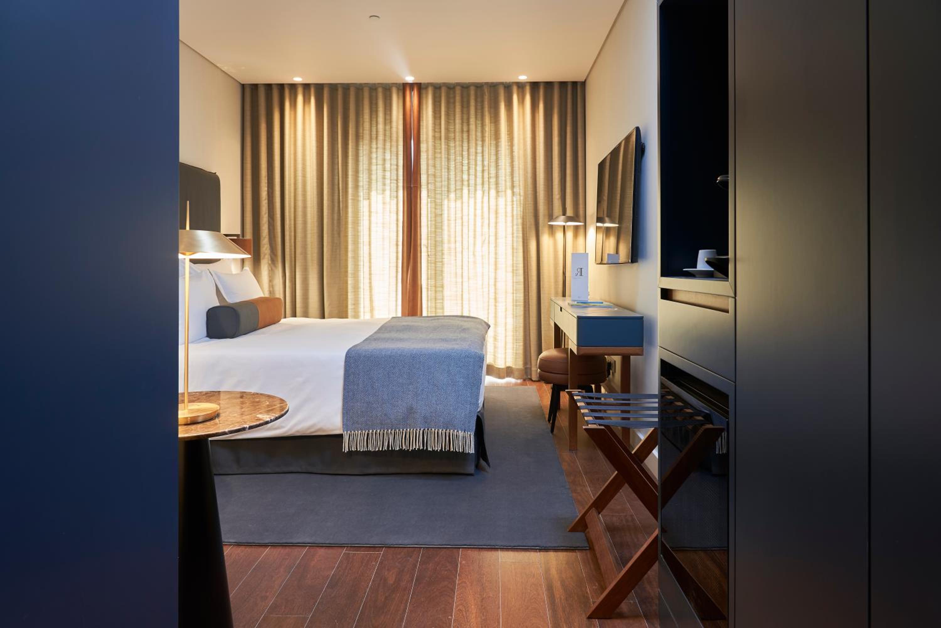 Superior Twin Room - Photo 3