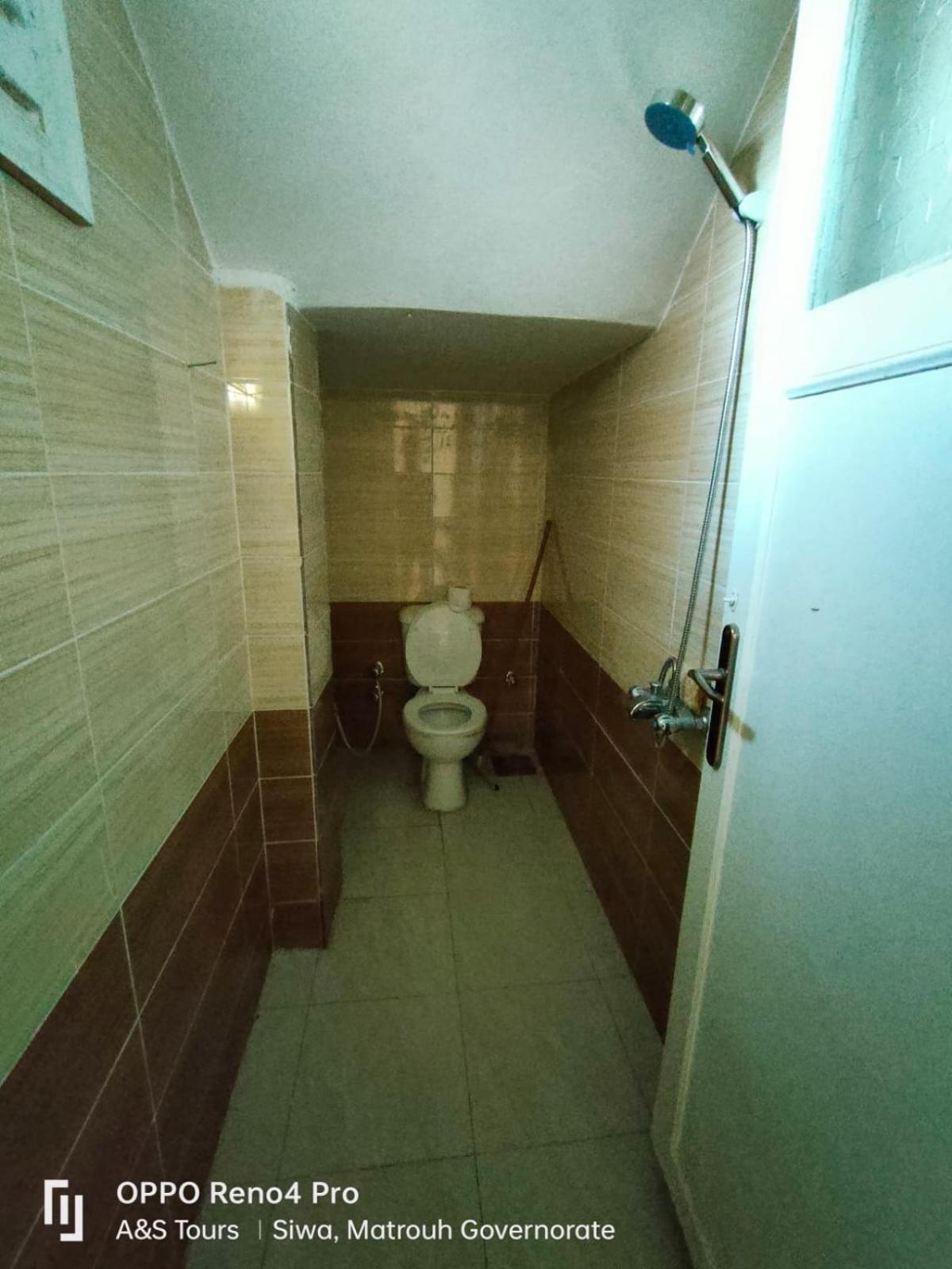 Double Room with Private Bathroom photo 2