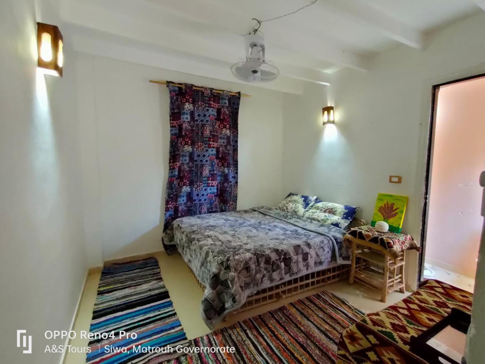 Double Room with Private Bathroom photo 1