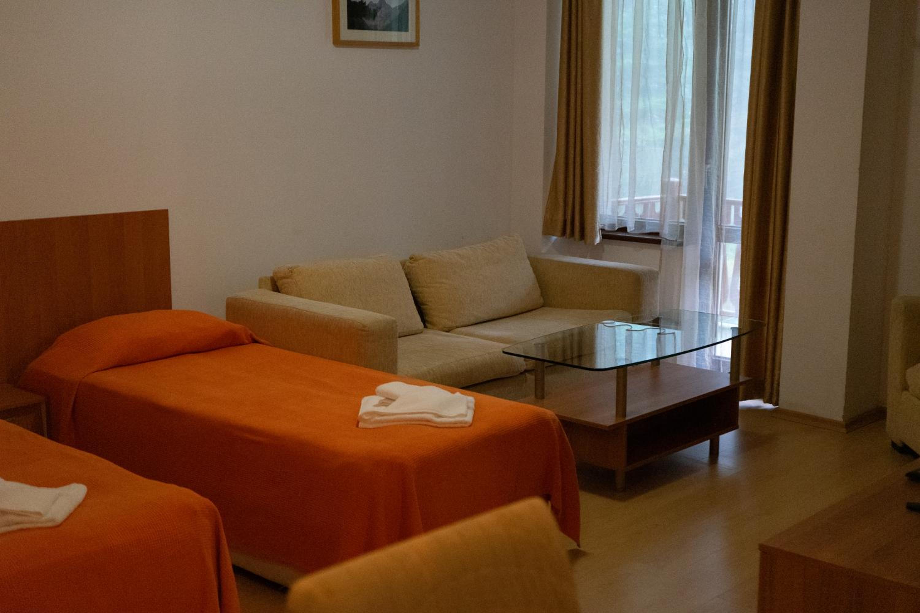 Apartment - Photo 11