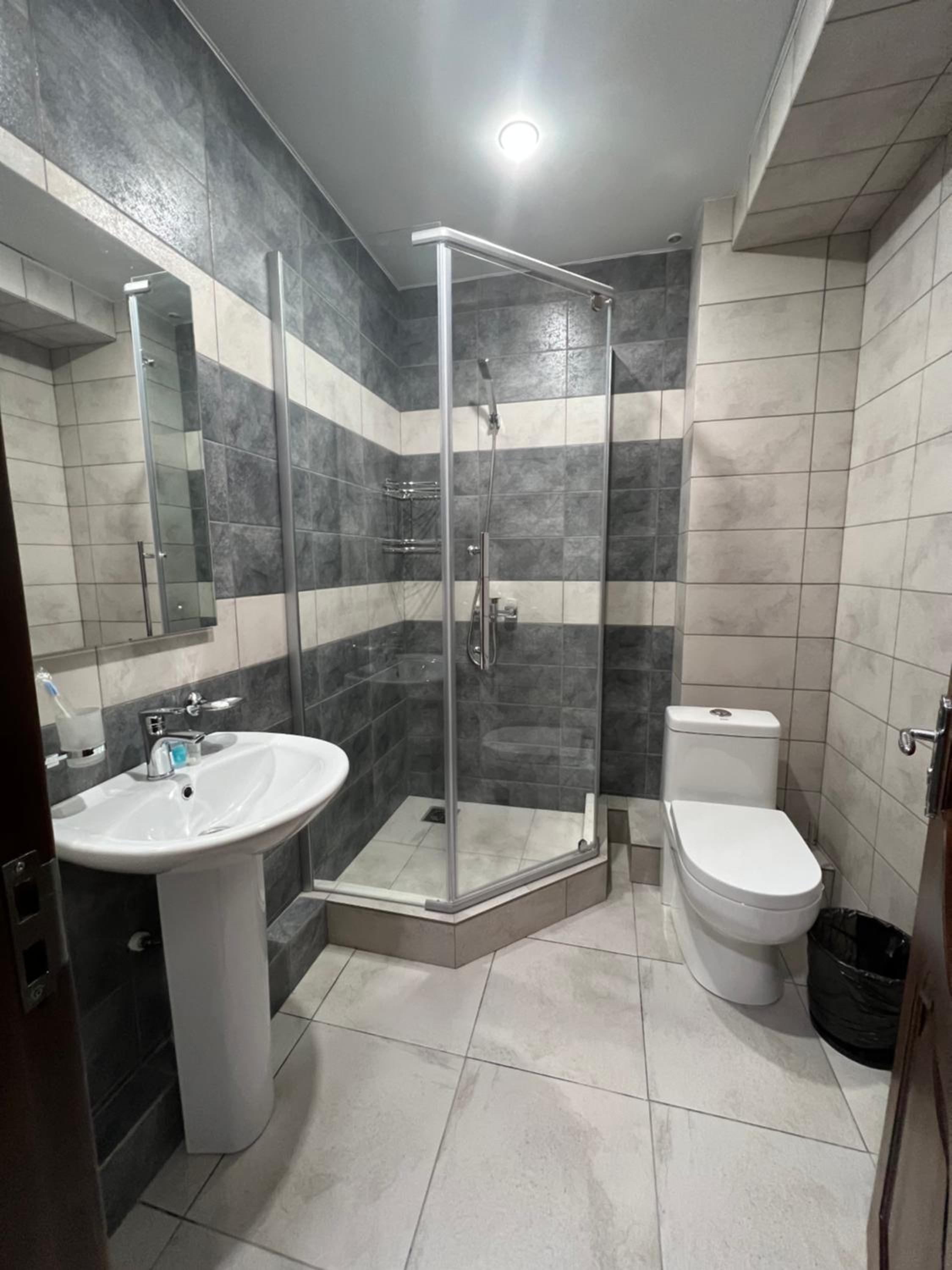 Double Room with Private Bathroom photo 2